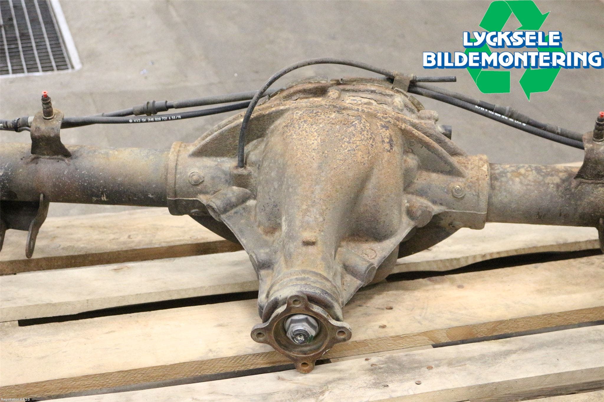 Volkswagen VW AMAROK 2H 10-22 Bakaxel