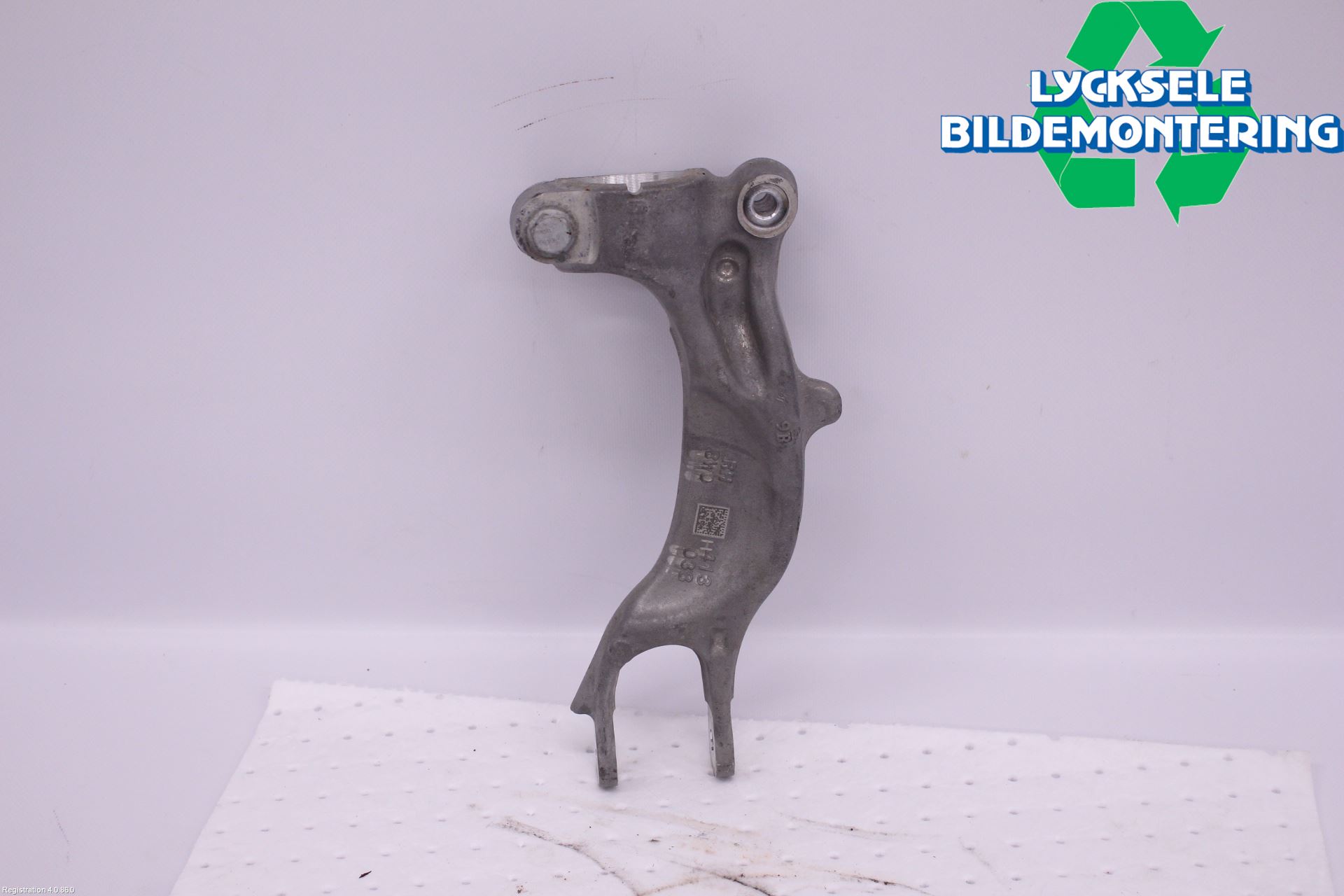 Audi A4/S4 B9 20- Fjäderben Fram Höger