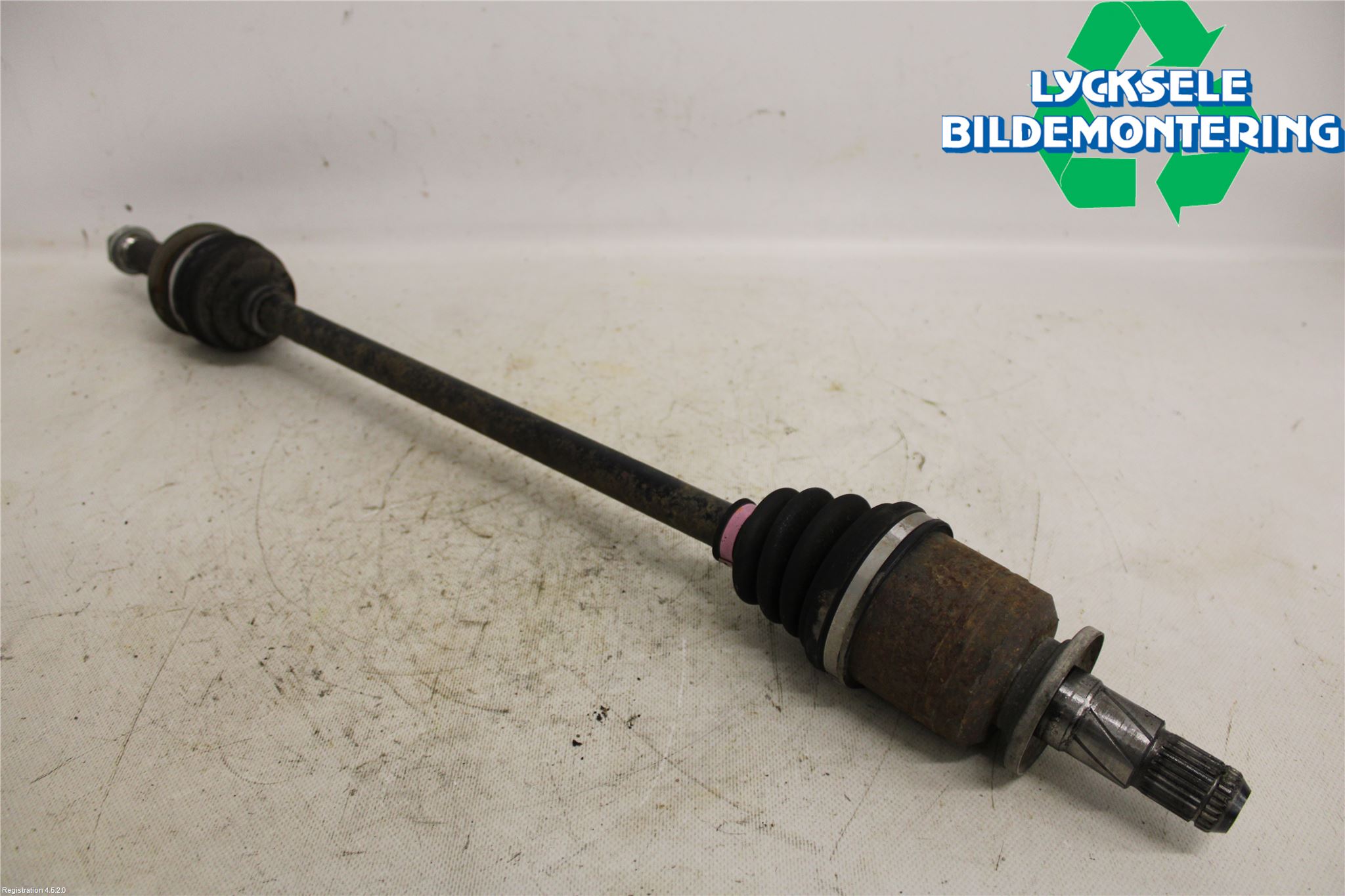 Subaru OUTBACK 10-15 Drivaxel Bak Vänster