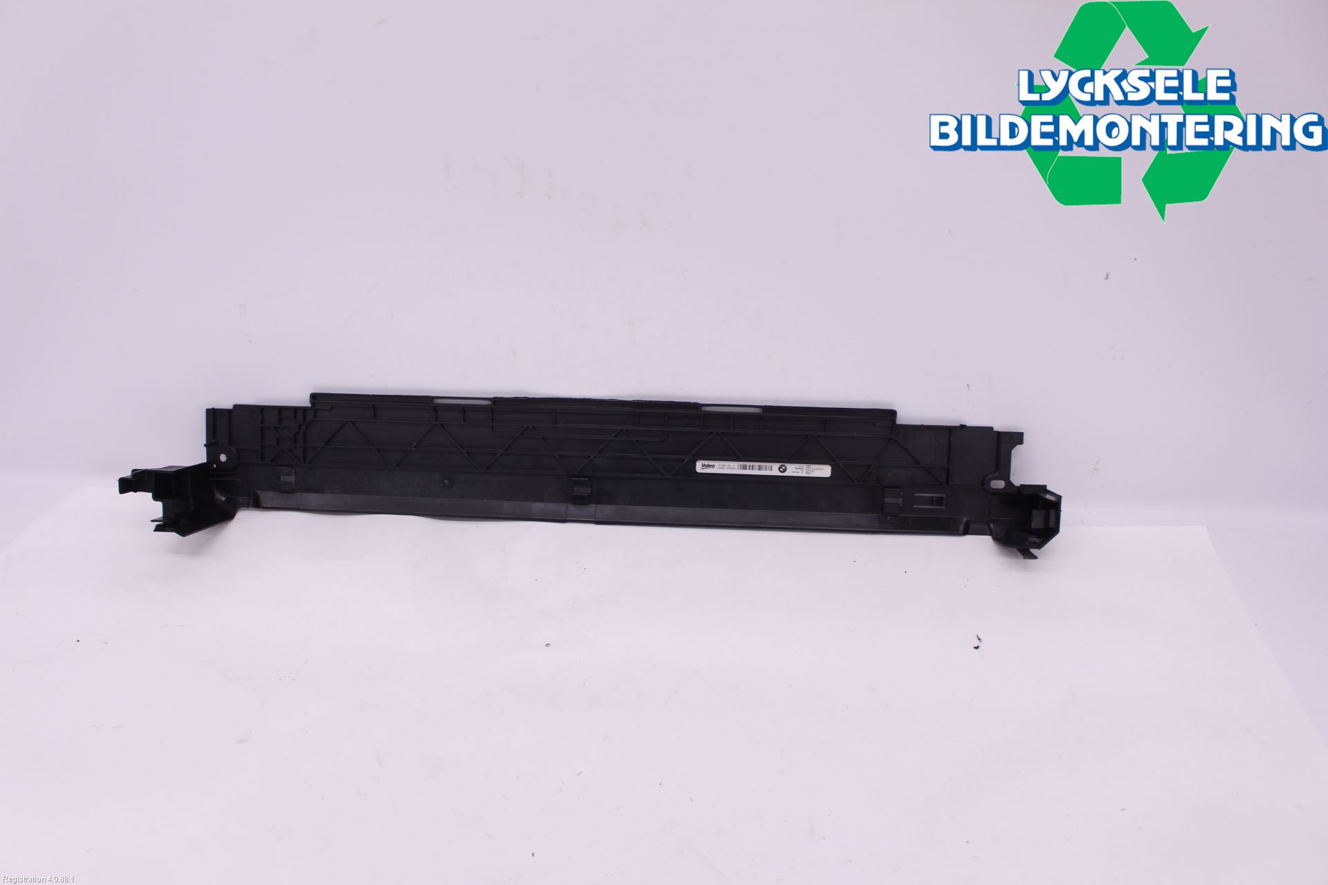 BMW 3 G20/G21/G80/G81 19- Kylarfäste-Ram-Balk