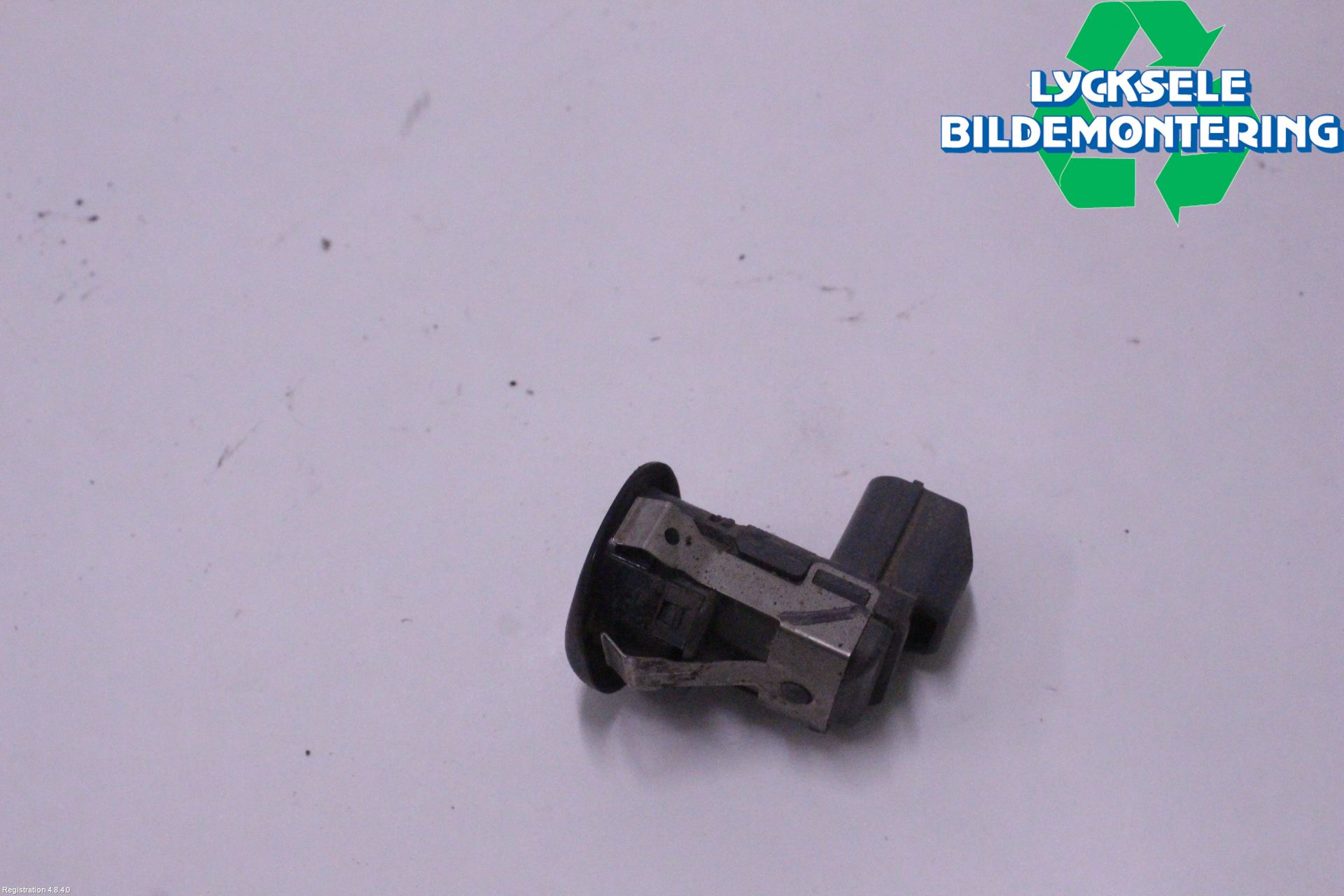 Mitsubishi OUTLANDER 07-12 Parkeringshjälp Backsensor