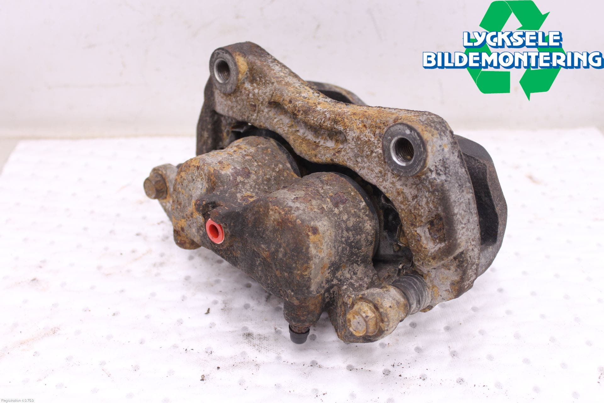 Nissan NAVARA 05-16 Bromsok Fram Höger