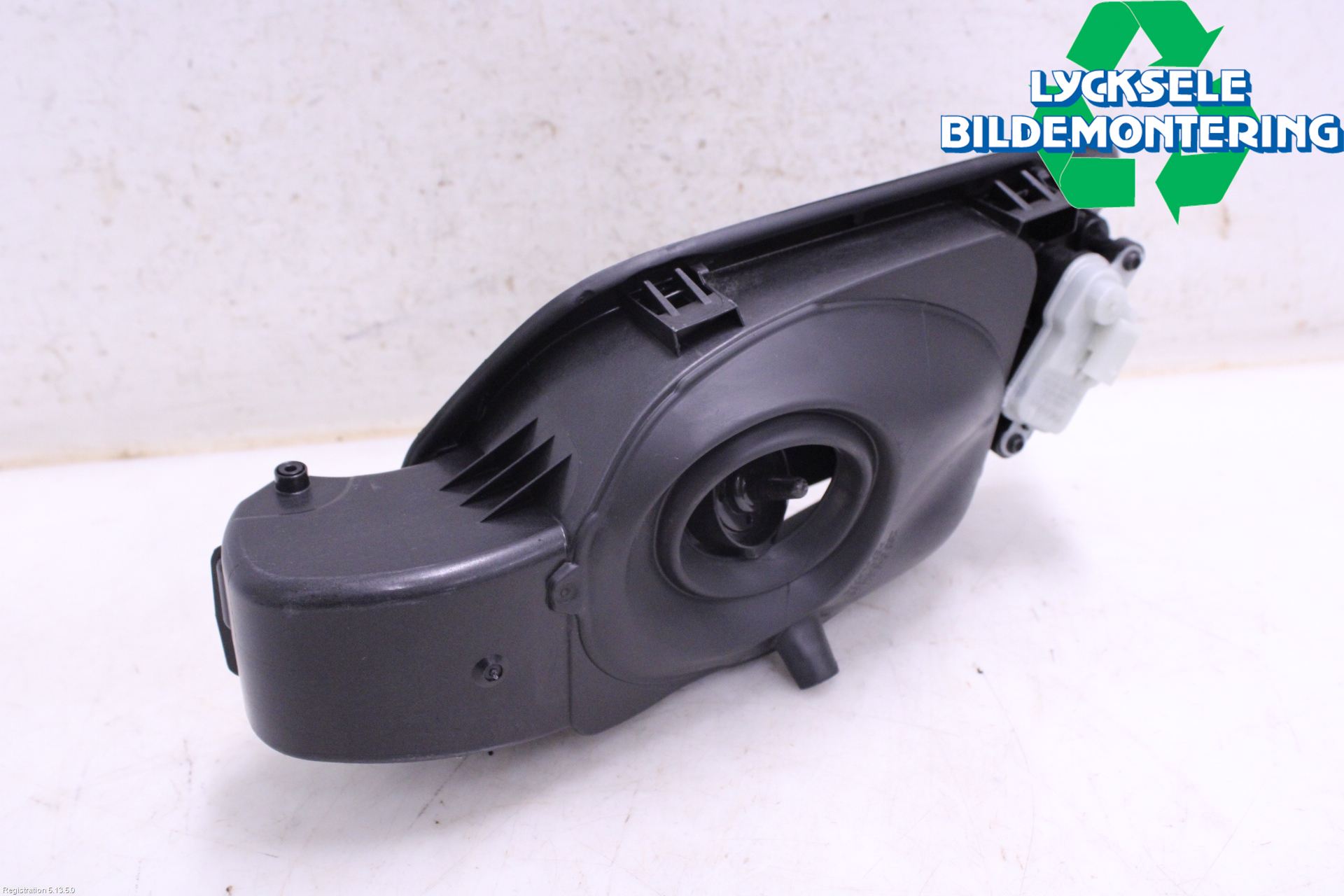 Volkswagen VW GOLF / E-GOLF VIII 20- Tanklucka