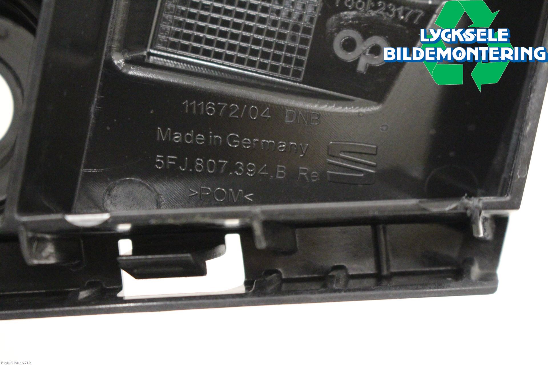 Seat TARRACO 19- Stötfångarfäste Bak Hö