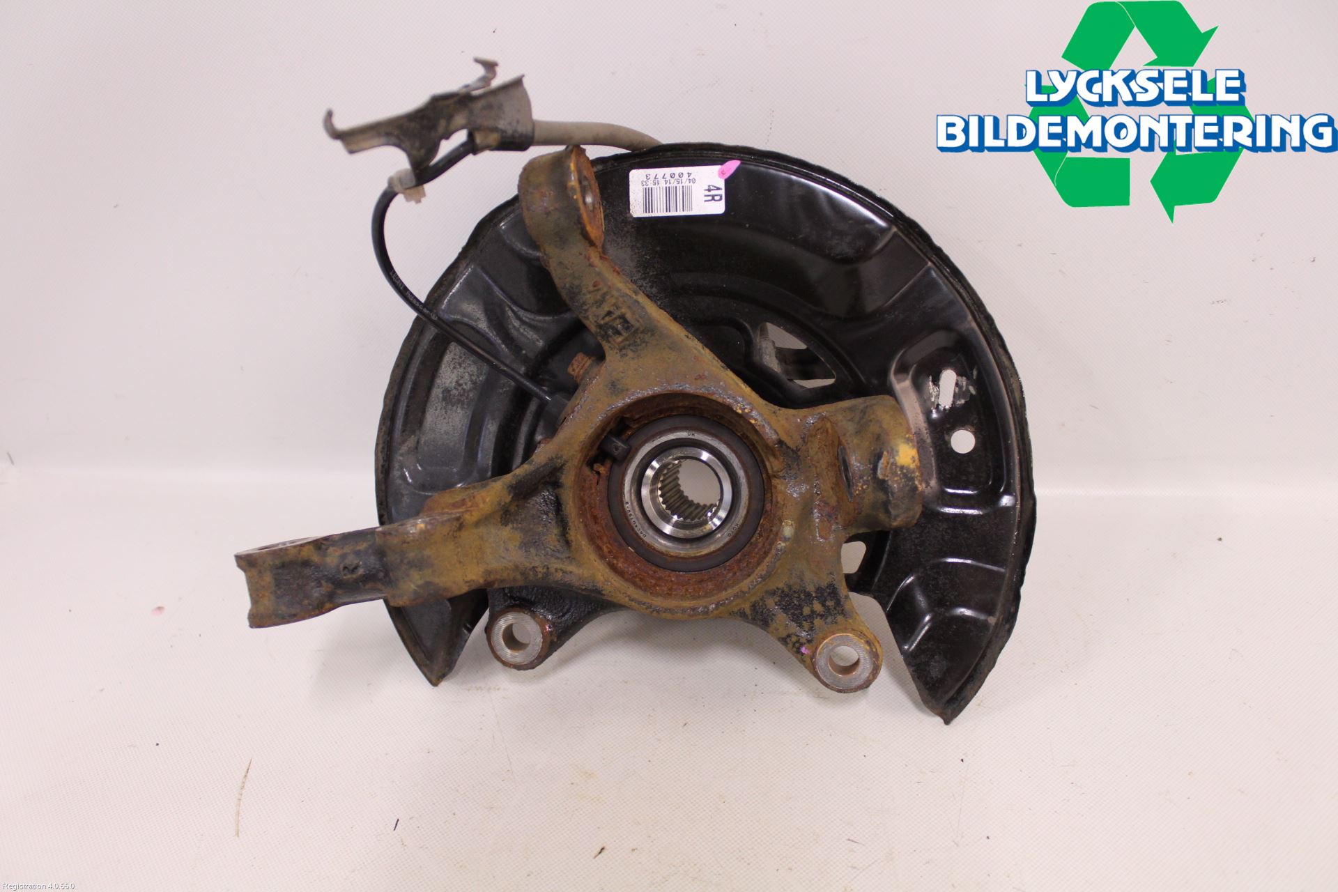 Toyota YARIS XP130 12-14 Styrspindel Lagerhus Hö