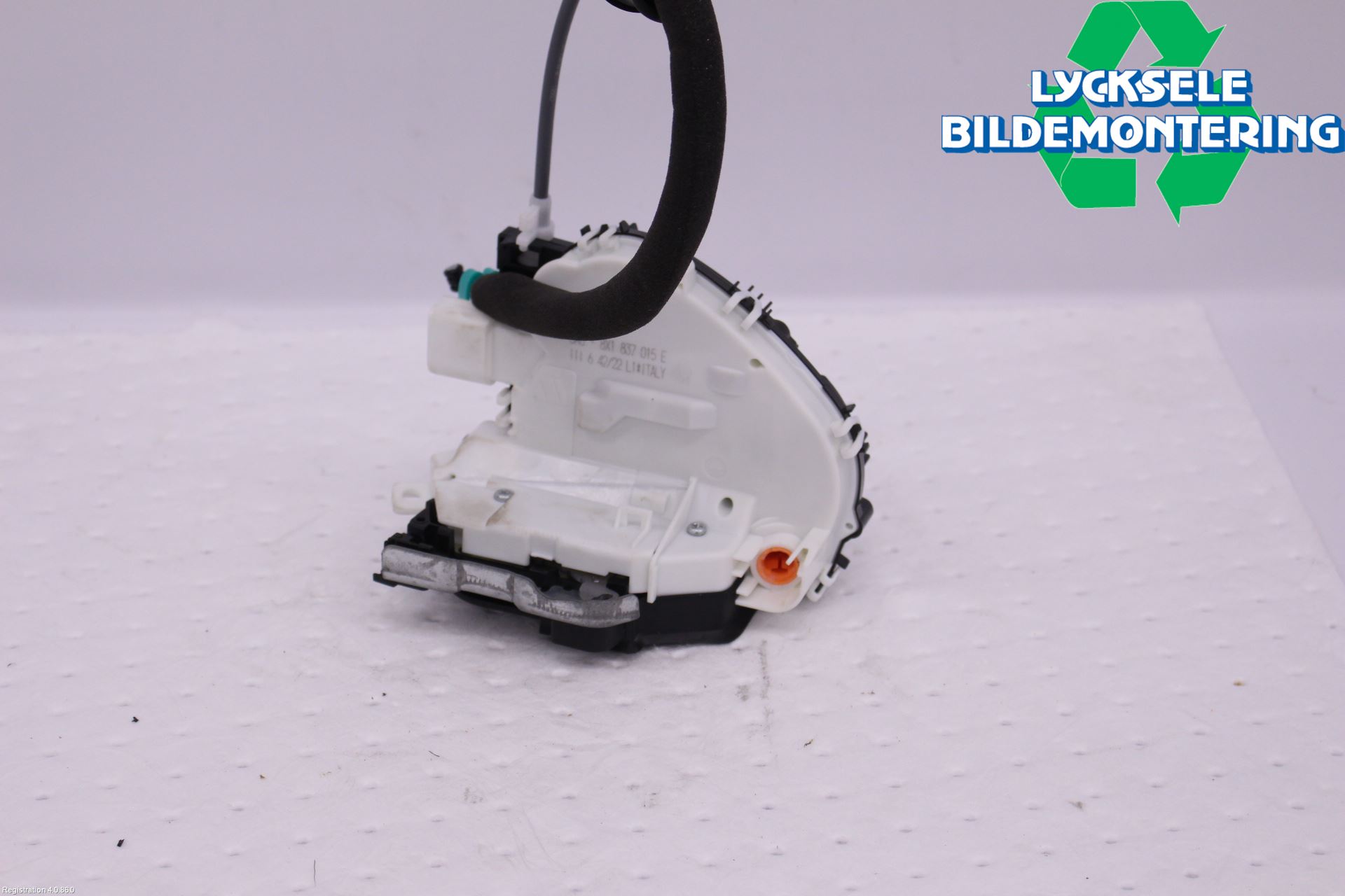 Audi A4/S4 B9 20- Låskista-Dörrlås