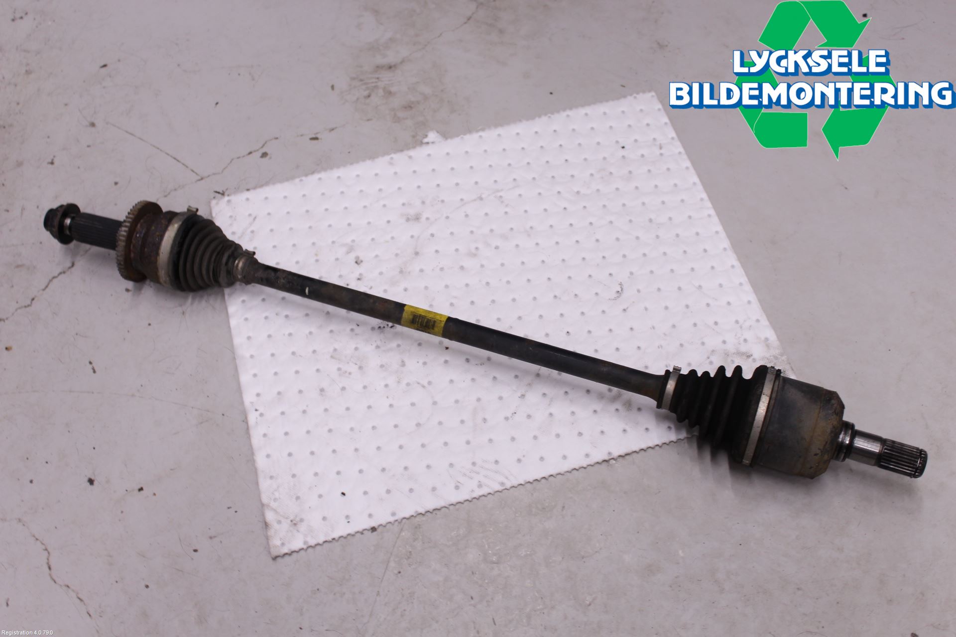 Hyundai SANTA FE 13-18 Drivaxel Bak Höger