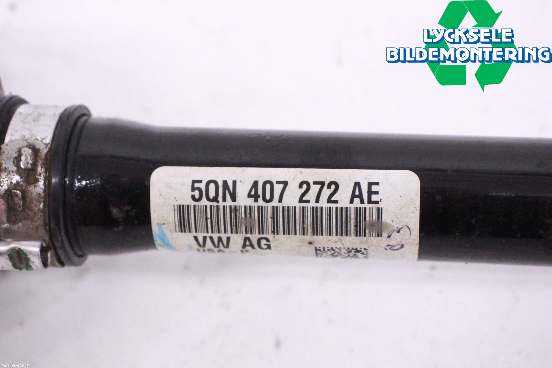 Volkswagen VW TIGUAN 16-24 Drivaxel Fram Höger