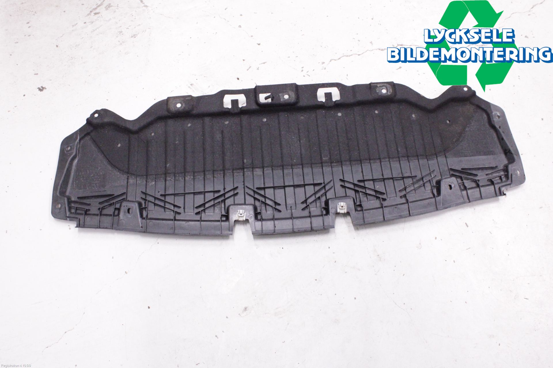 Mercedes-Benz MB EQE SUV (X294) 22- Hasplåt Plåt-Plast