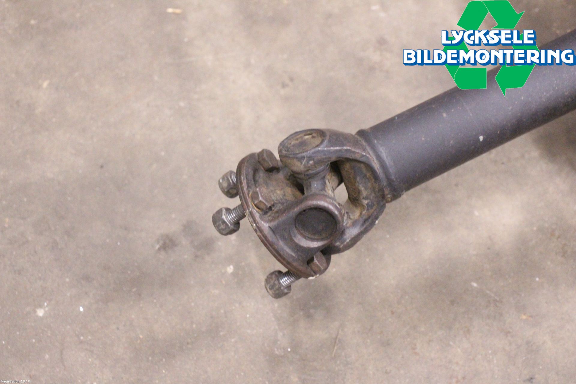 Volvo 740 88-92 Mellanaxel Komp