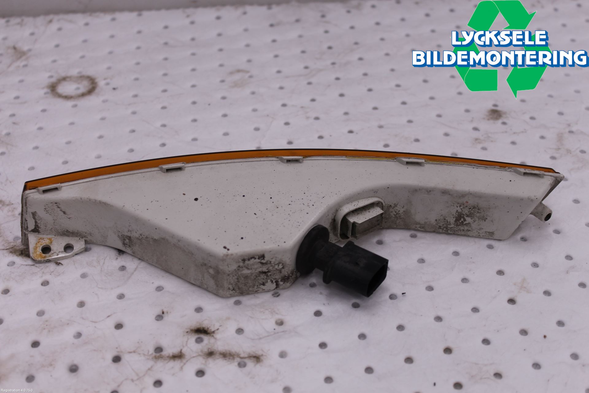 Volkswagen VW PASSAT 05-11 Blinkers Fram Höger