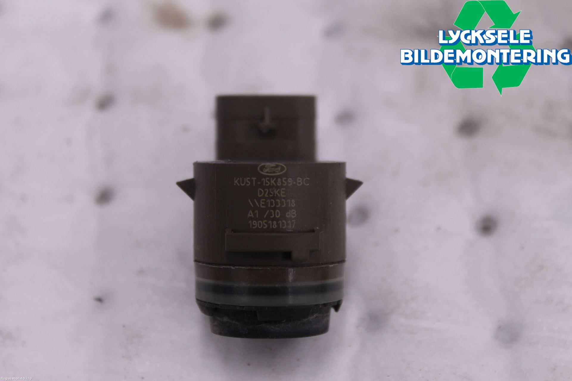 Ford FOCUS 19- Parkeringshjälp Frontsensor