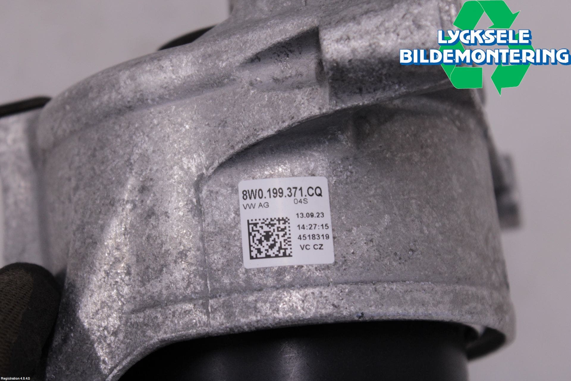 Audi A4/S4 B9 20- Motorfäste