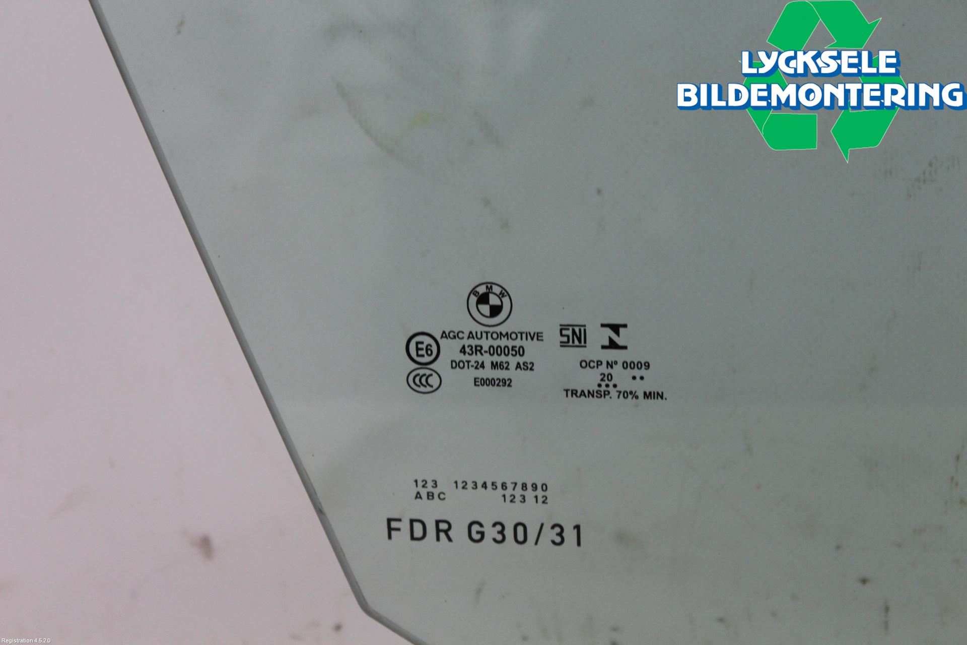 BMW 5 G30/G31/F90 17-23 Dörruta Fram Höger