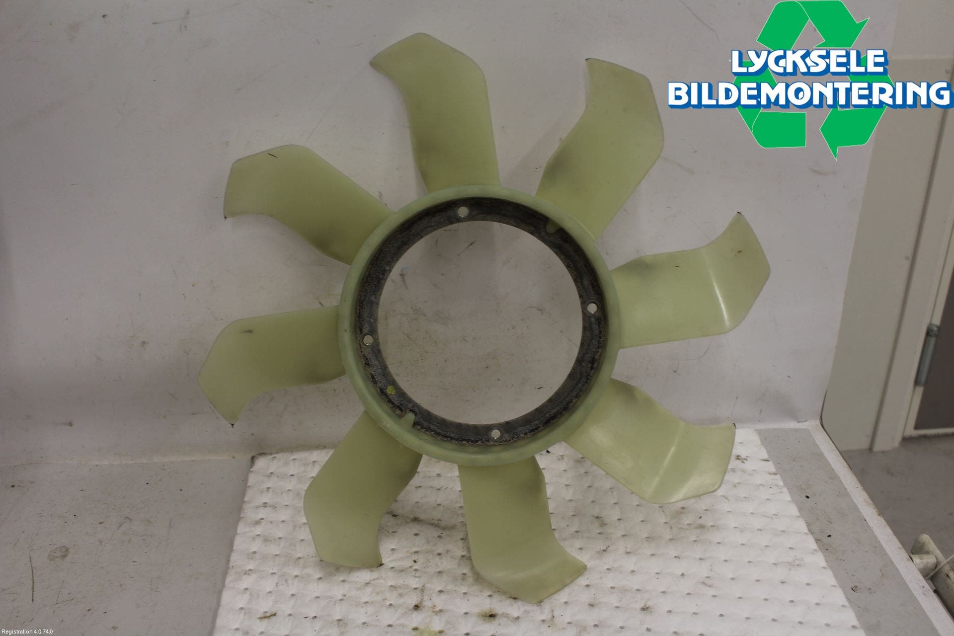 Nissan NAVARA 05-16 Kylfläkt-Vinge