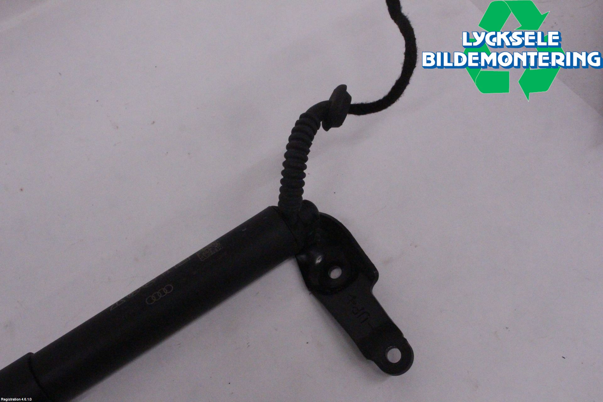 Audi Q5/SQ5 17- Gasfjäder Baklucka