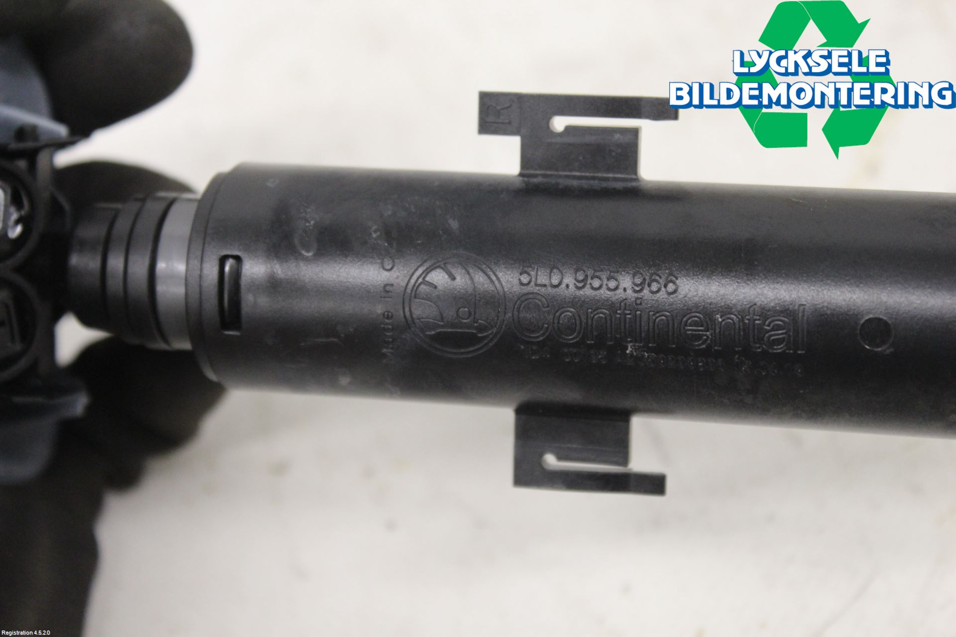 Skoda YETI Spolarmunstycke Strålkastare