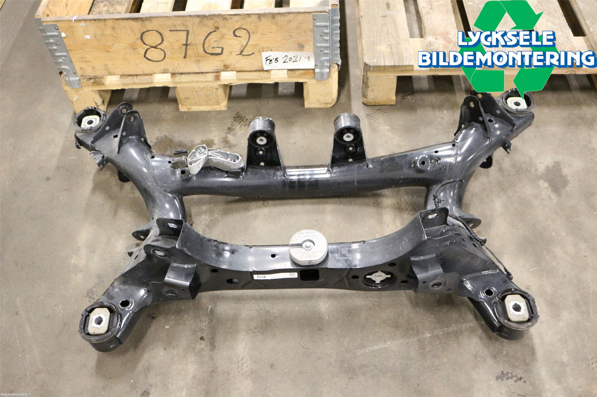 BMW 3 G20/G21/G80/G81 19- Bakaxelbalk