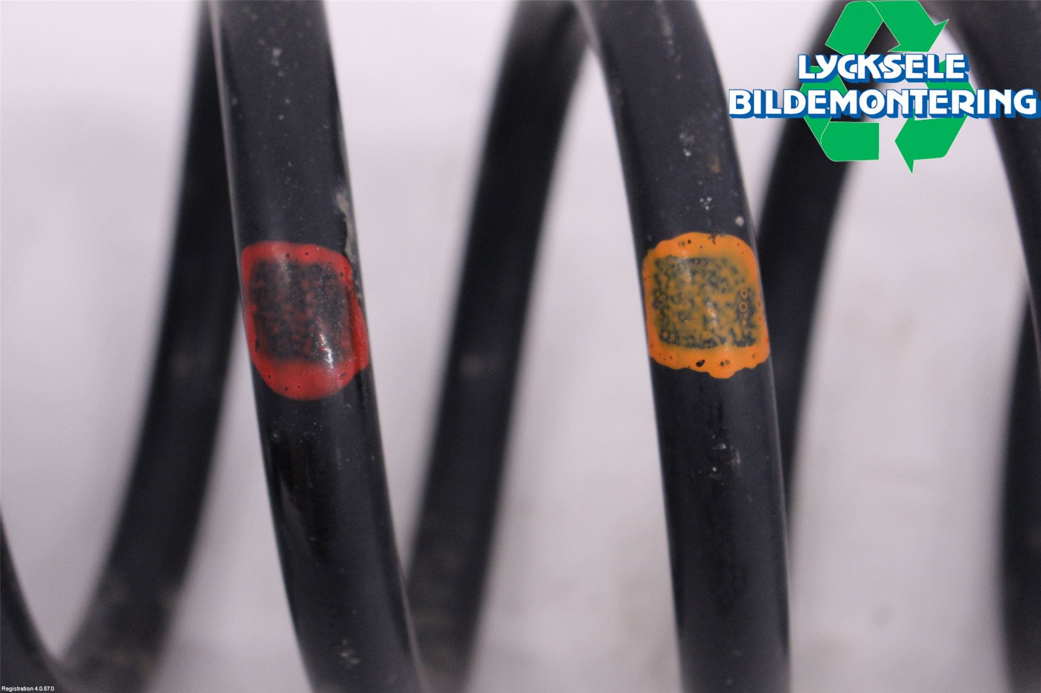 Toyota RAV4 19- Fjäder Bak