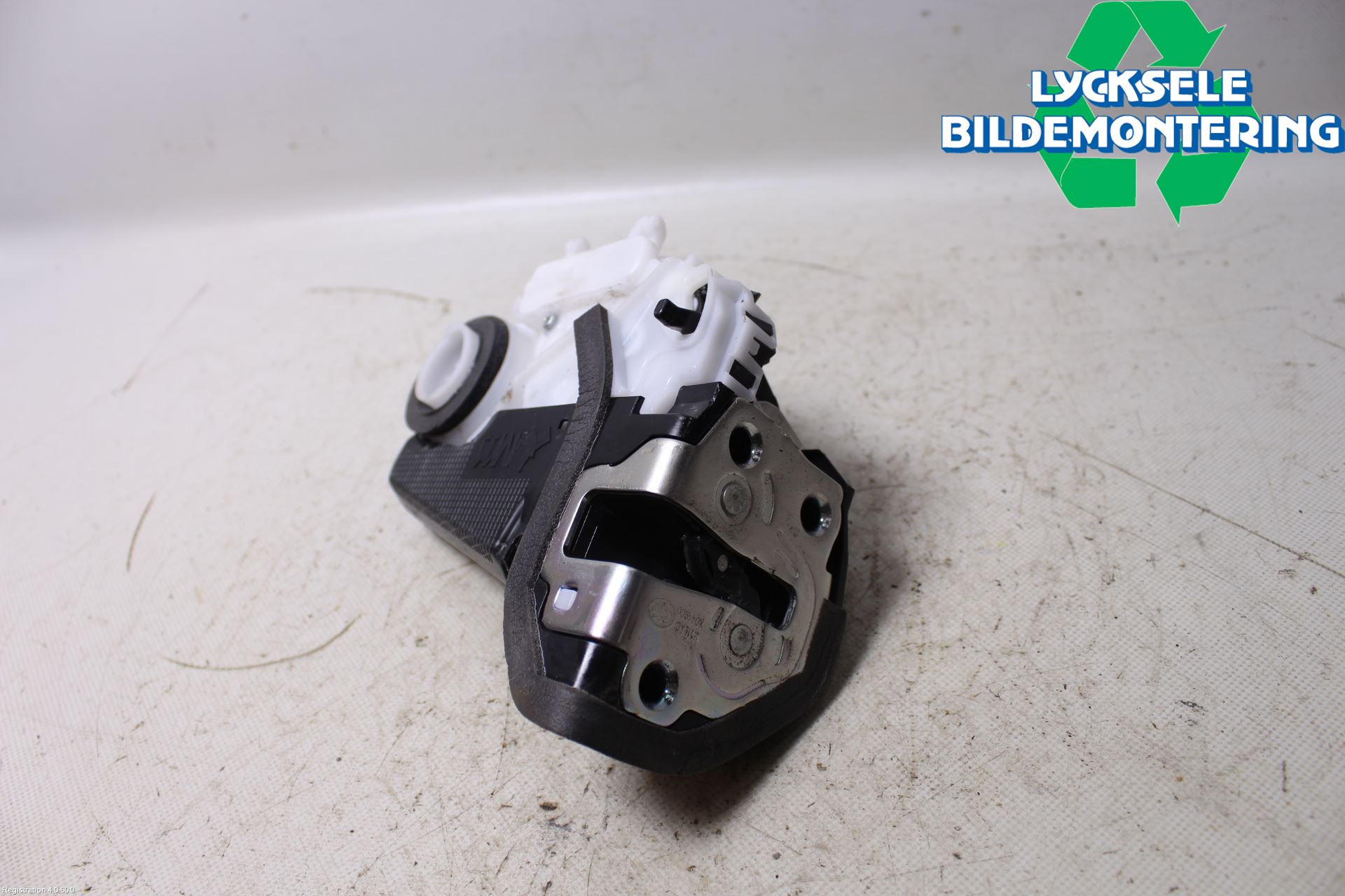 Subaru OUTBACK 15-20 Låskista-Dörrlås