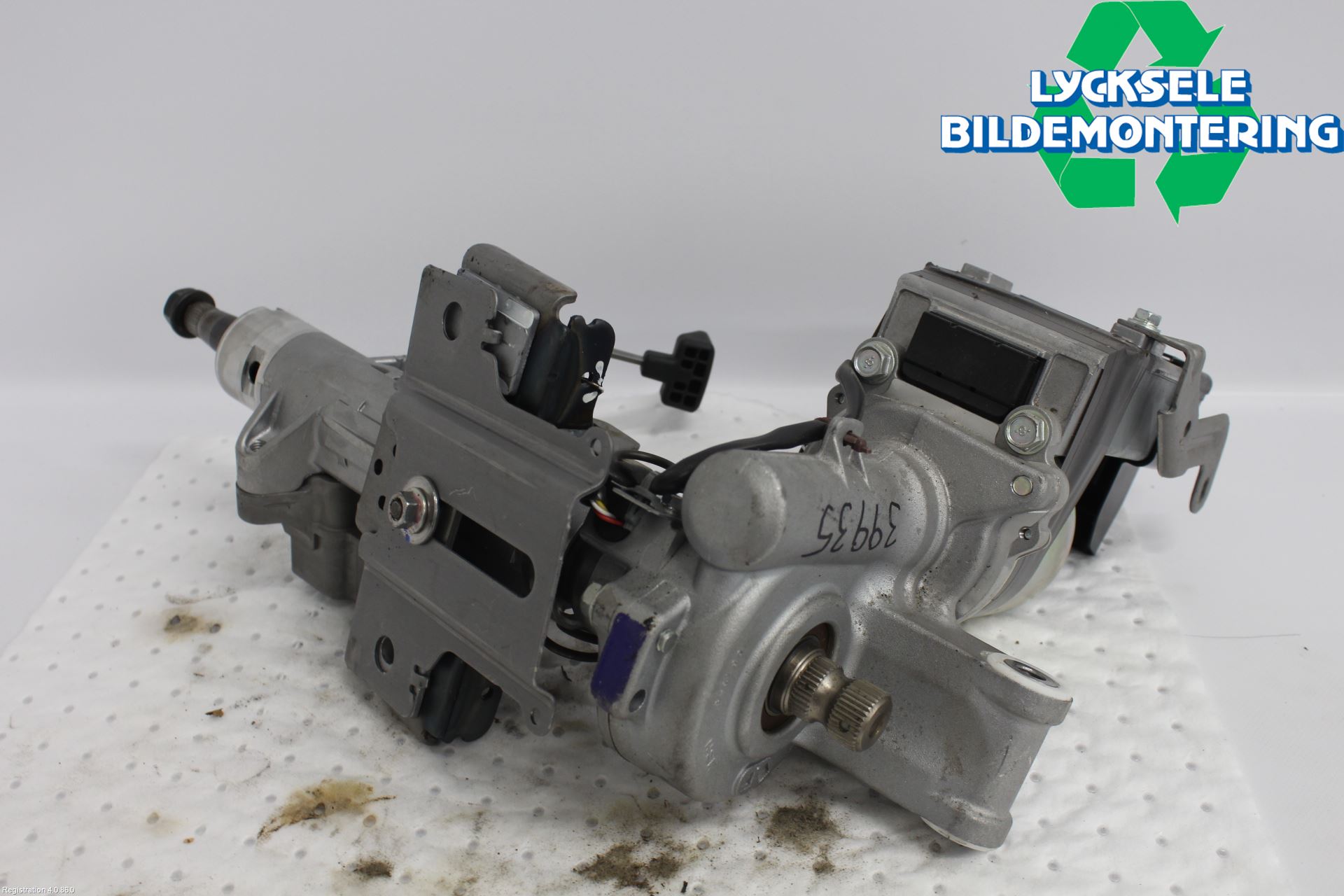 Toyota RAV4 13-18 Rattaxelagg Med Inb Servo