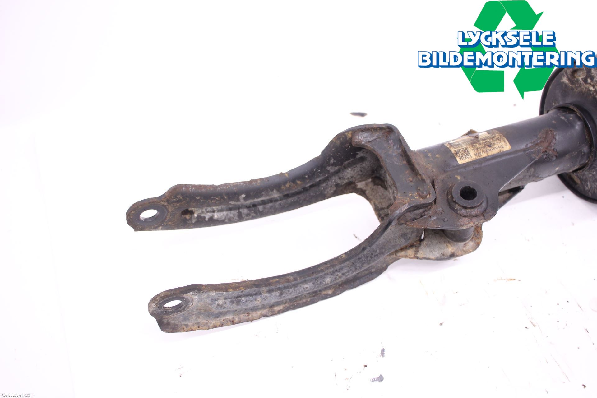 Volkswagen VW TOUAREG 7P 11-18 Fjäderben Fram Höger