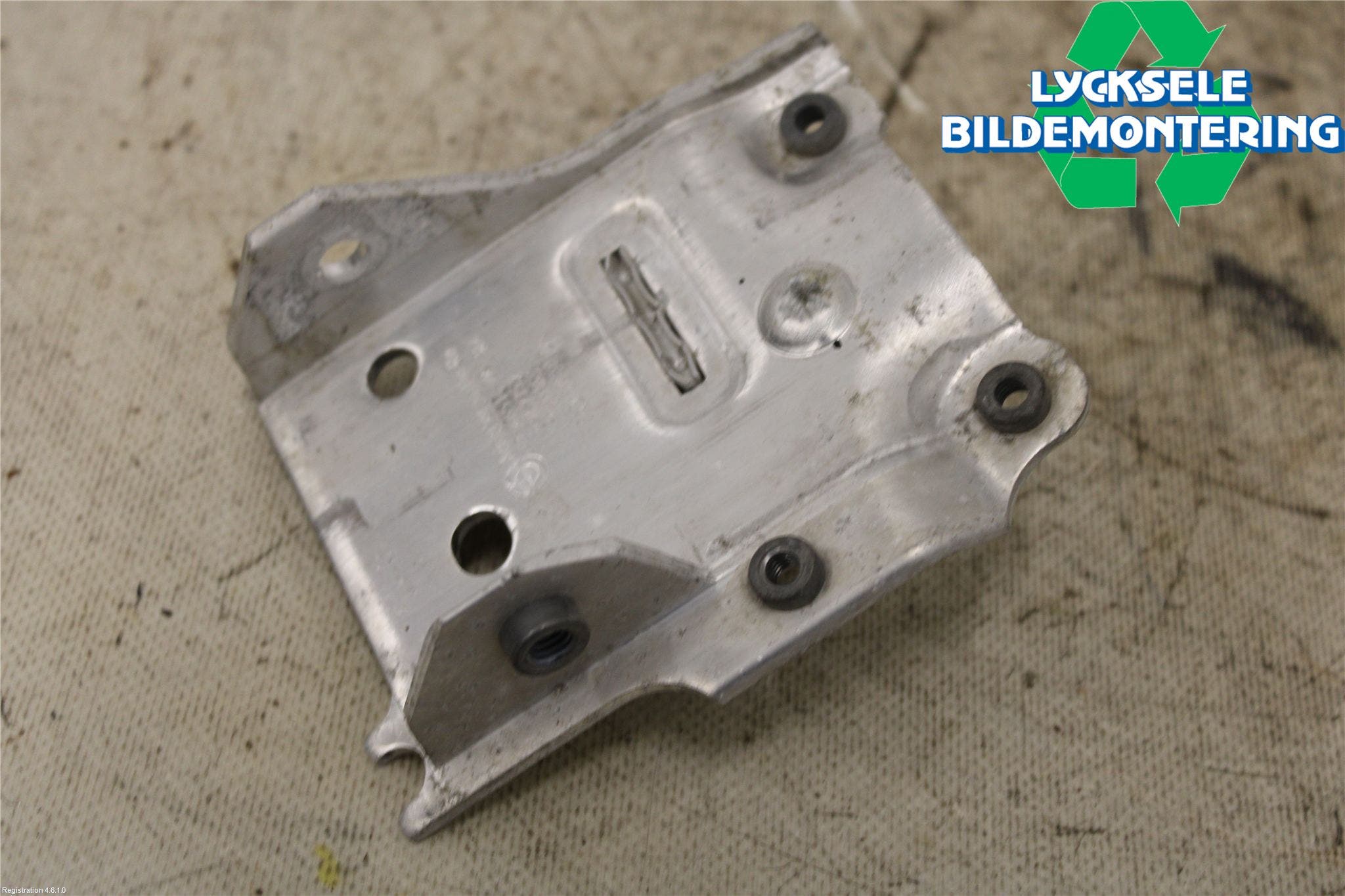 BMW 5 F10/F11/F18 09-17 Front Övrigt