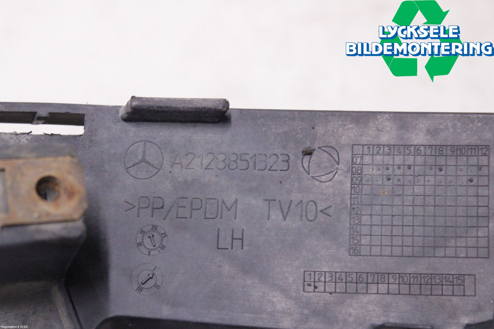 Mercedes-Benz MB E-KLASS (W212) 09-16 Dimljussarg Fram