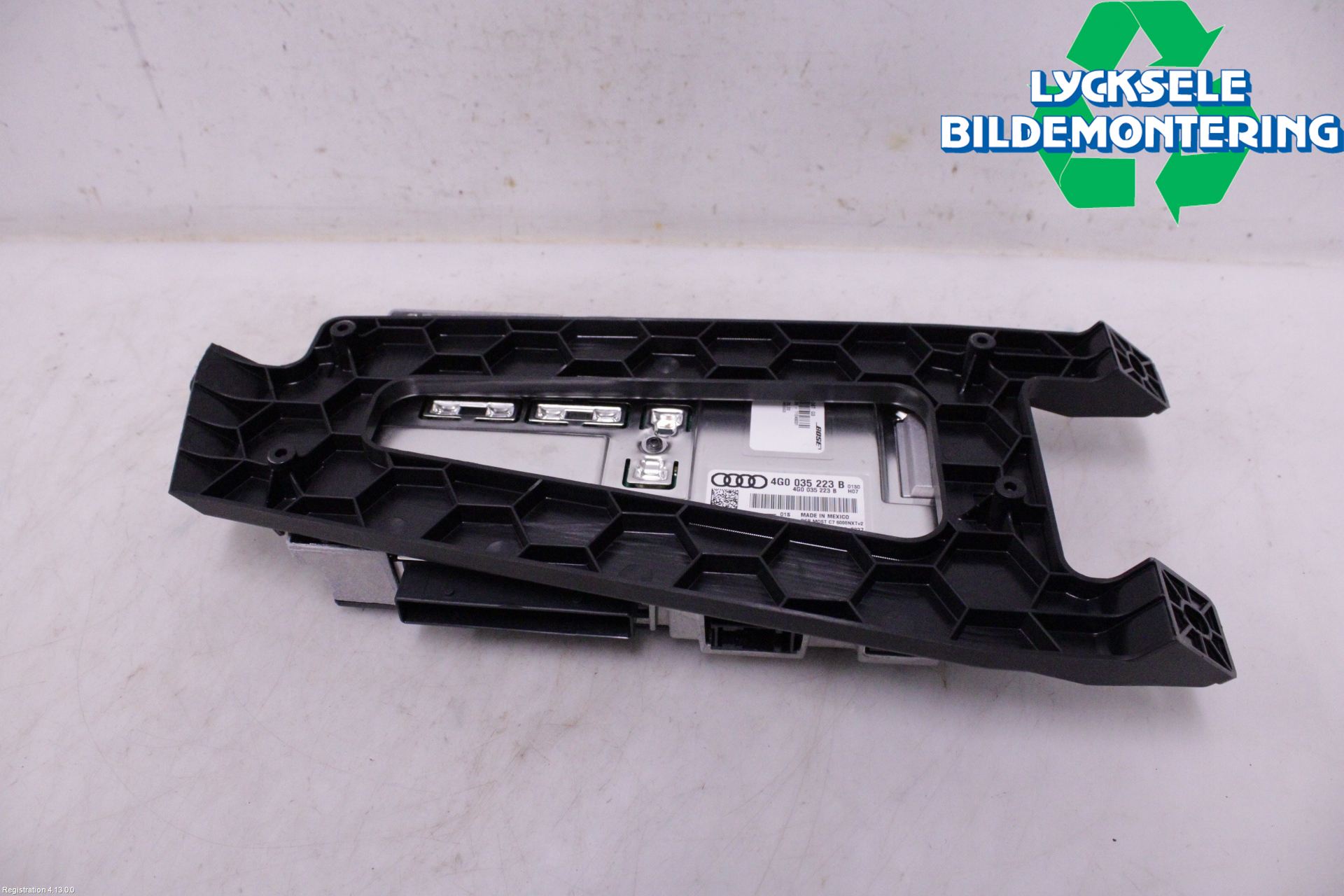 Audi A6/S6 4G 11-18 Radio-Stereo Förstärkare