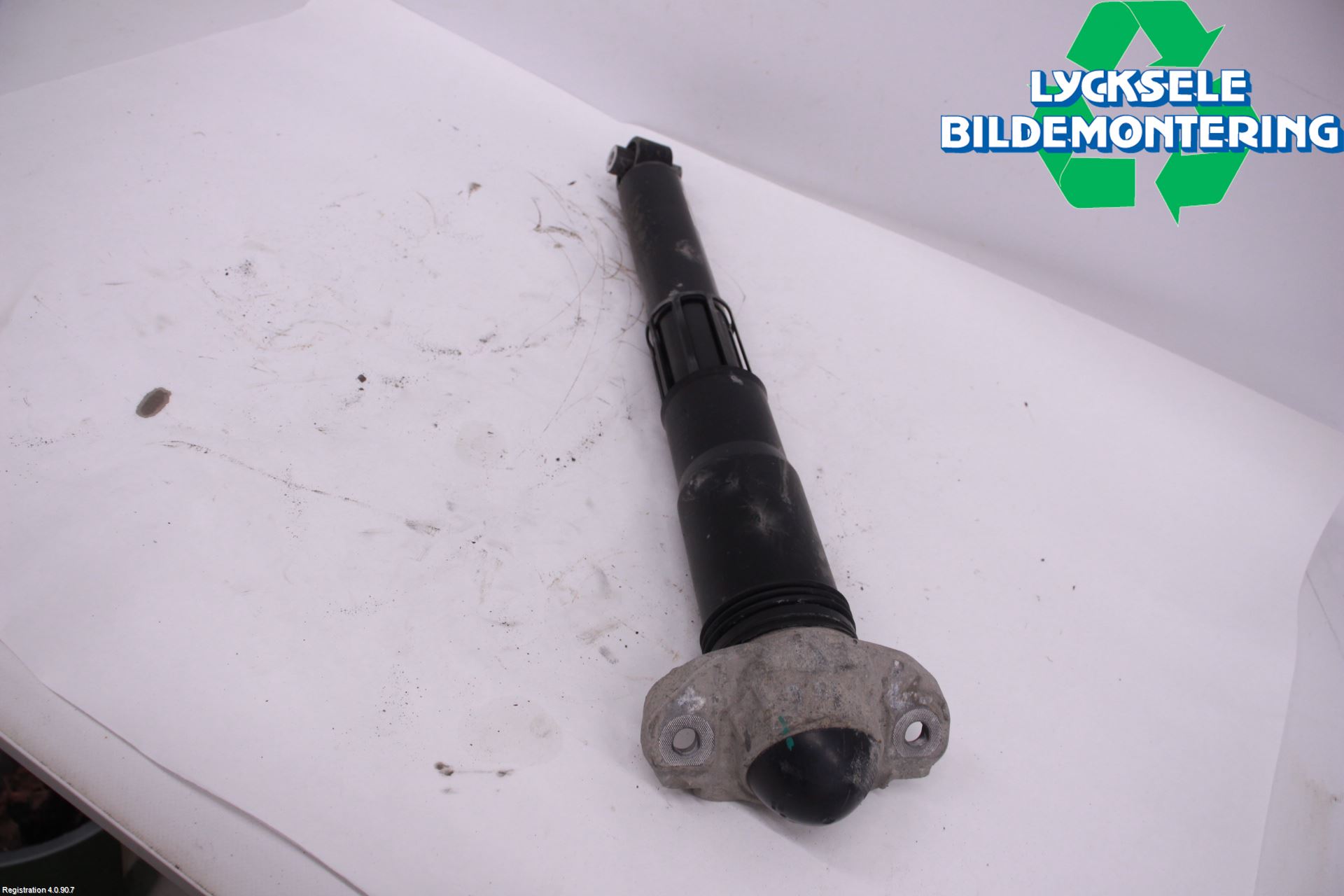 Volkswagen VW ID.4 21- Stötdämpare Bak