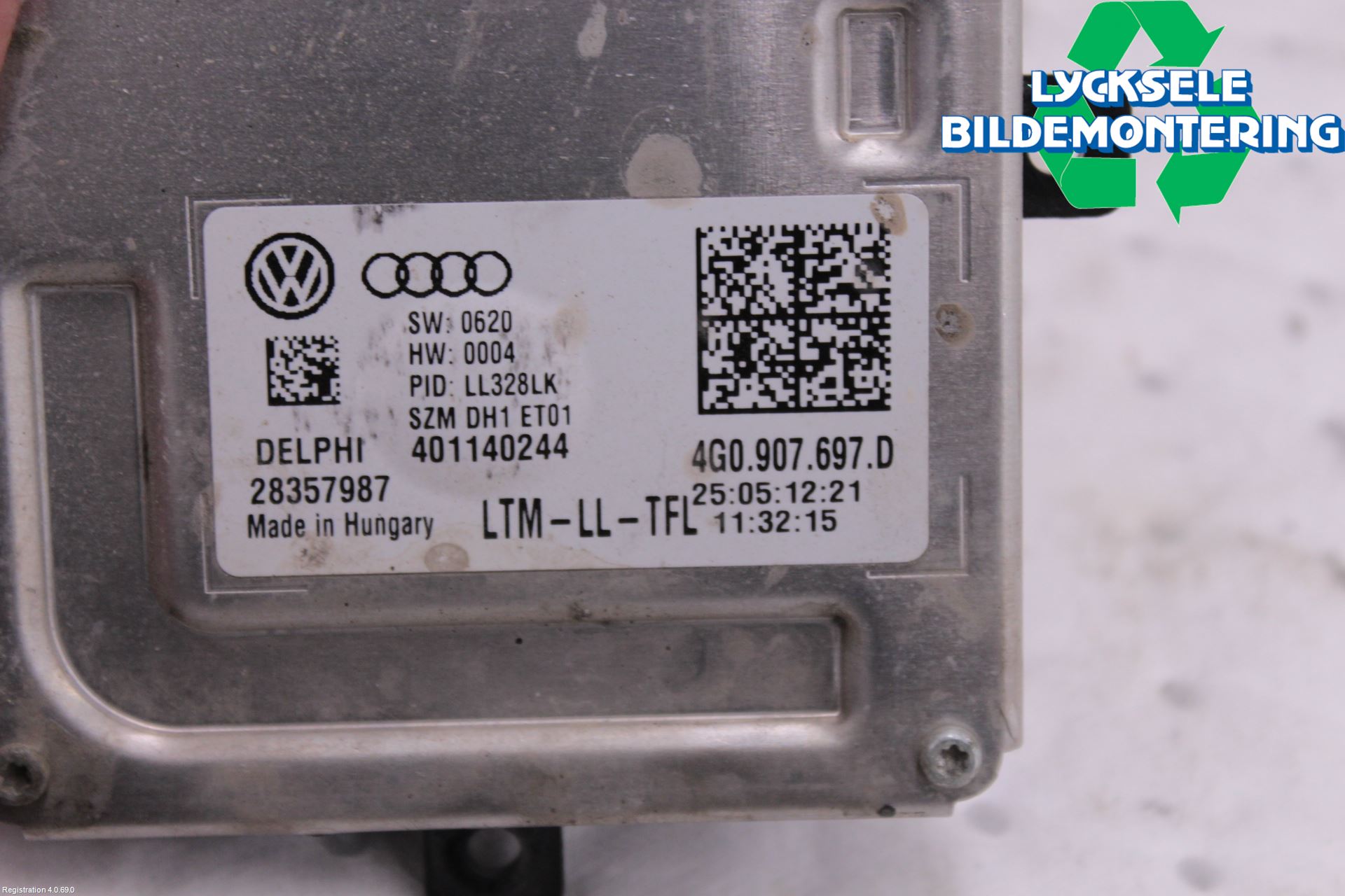 Audi A4 ALLROAD 09-16 Styrenhet Strålkastare