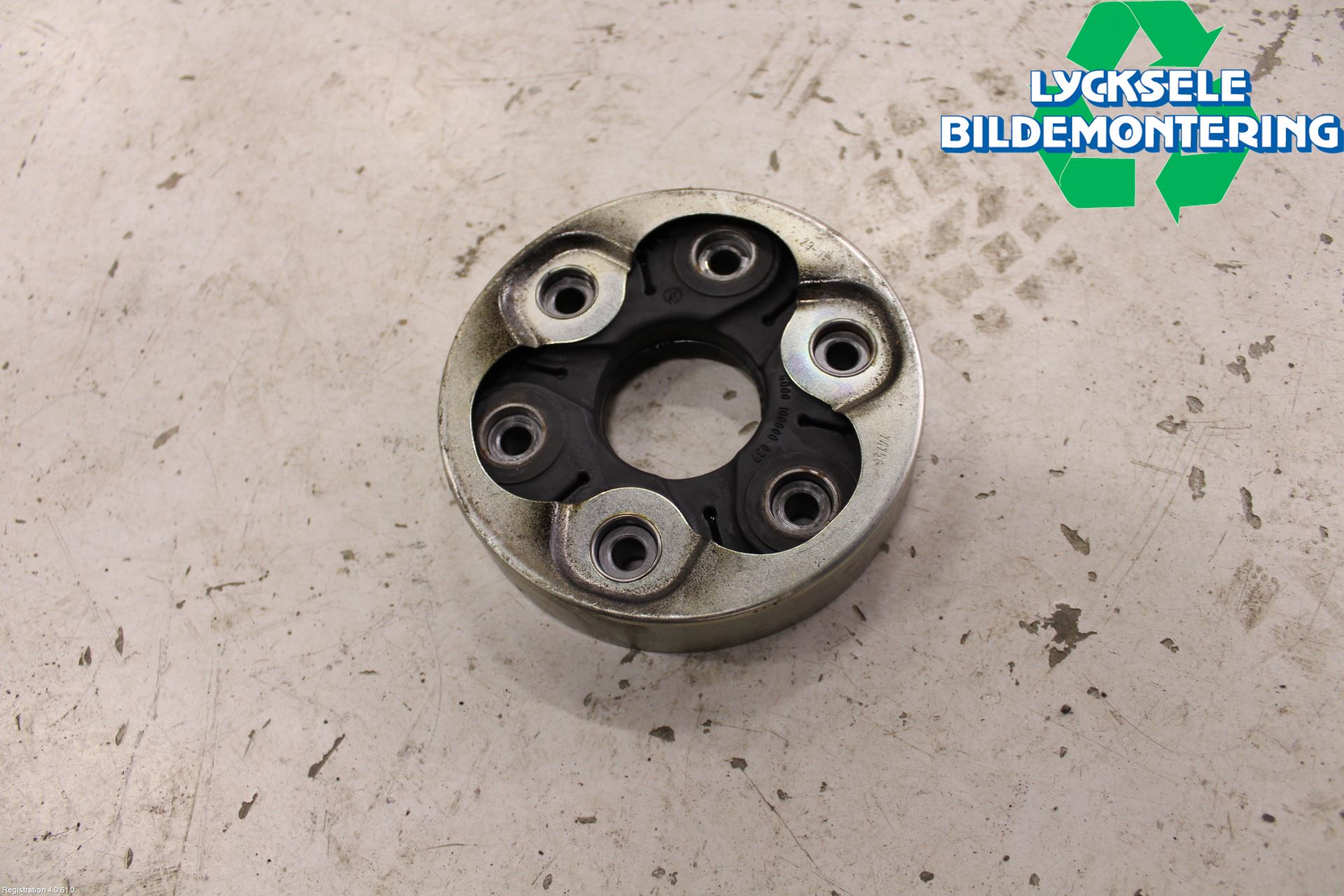 Skoda KODIAQ 17-24 Mellanaxel Gummiknut