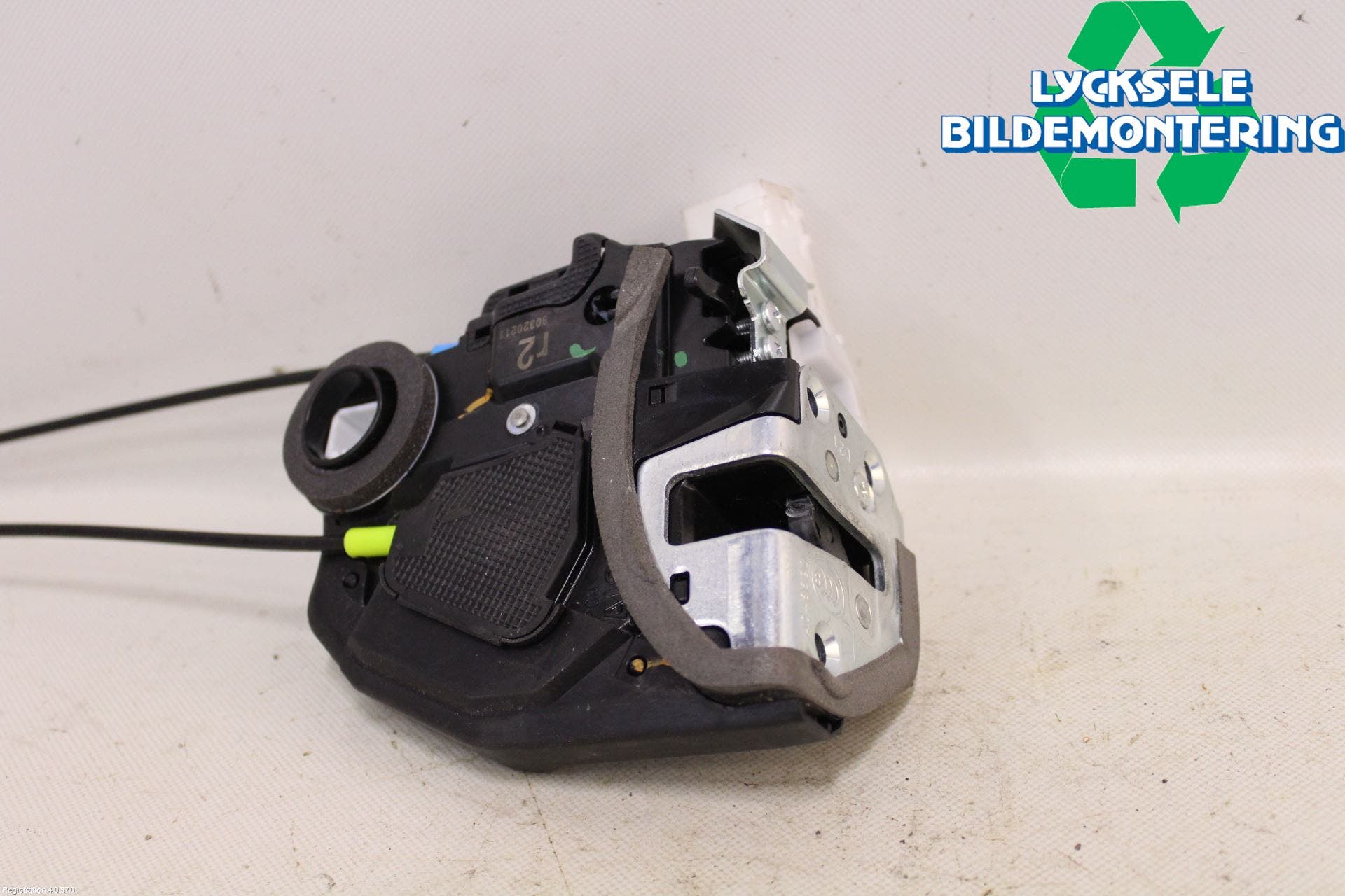 Toyota C-HR 16-23 Låskista-Dörrlås