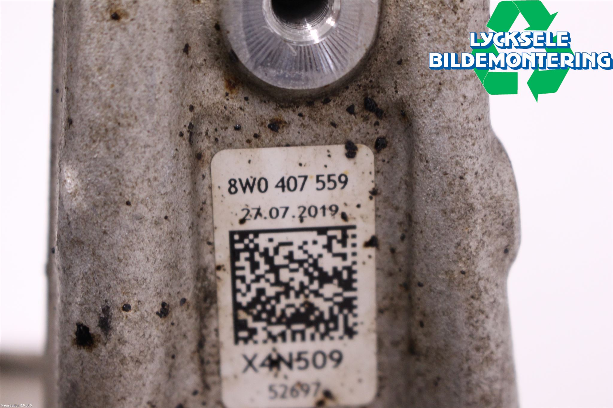 Audi A4 ALLROAD 17- Styrspindel Lagerhus Vä