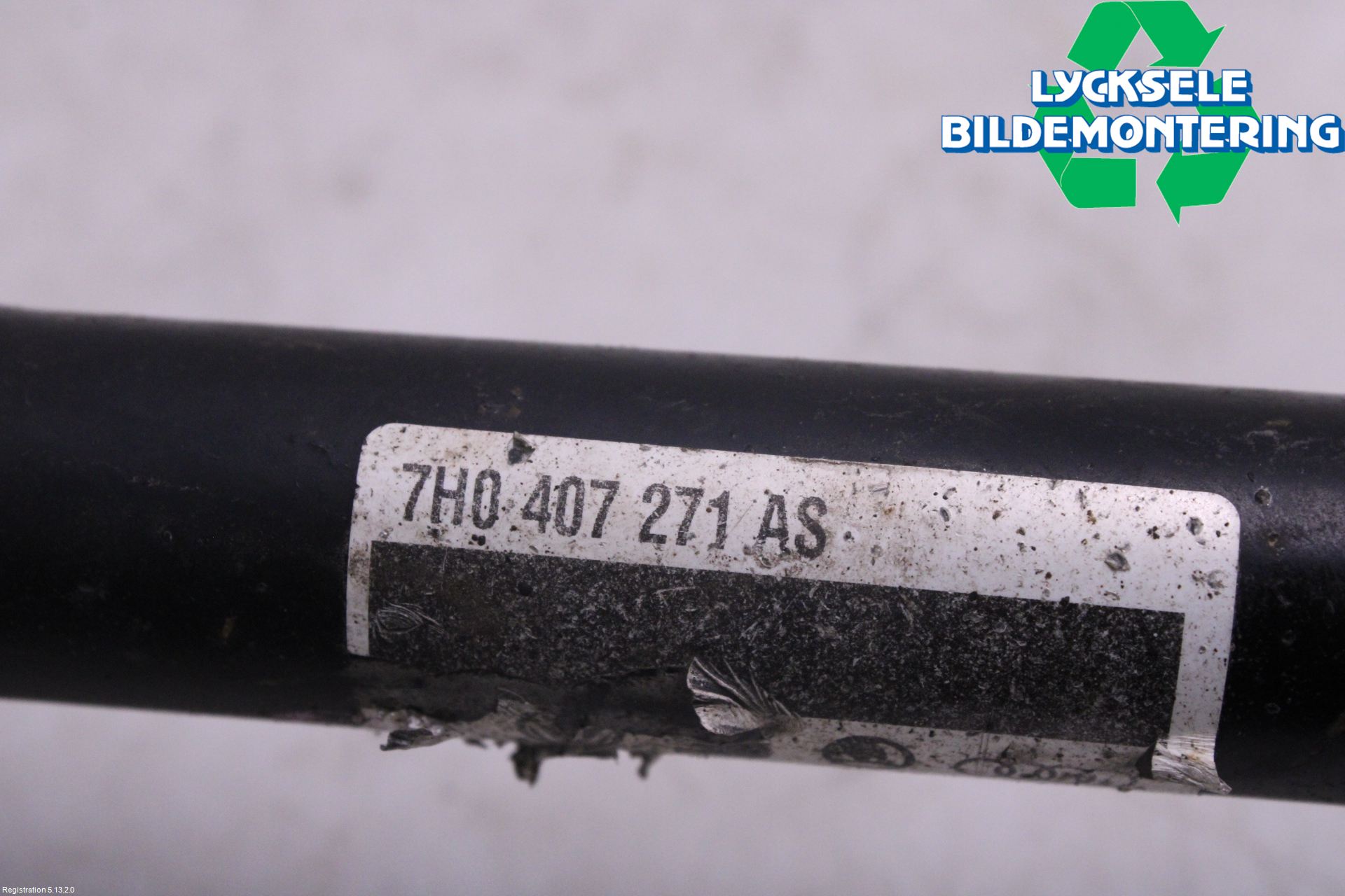 Volkswagen VW TRANSP/CARAVELLE (T5) 04-15 Drivaxel Fram Vänster