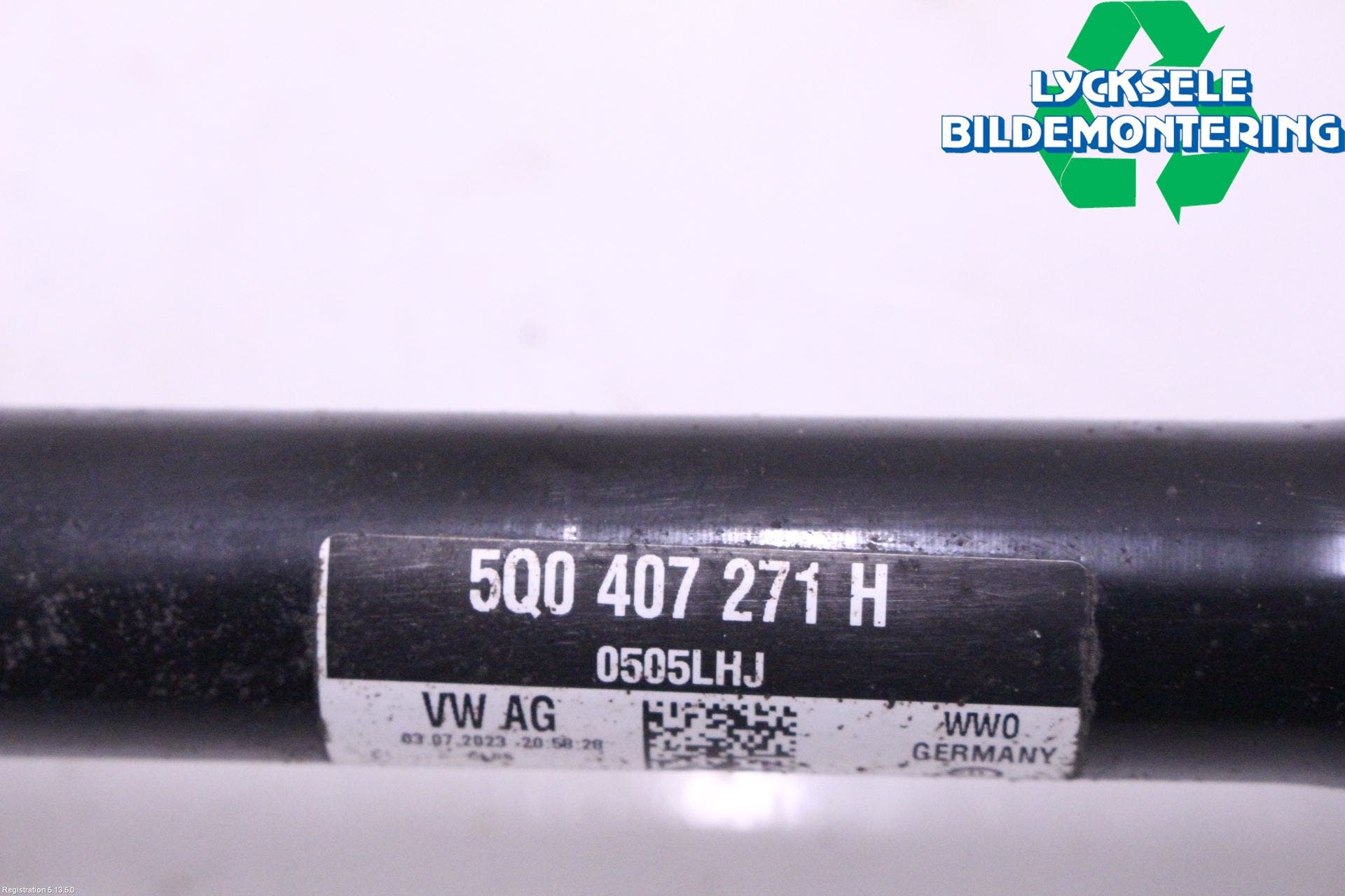 Volkswagen VW GOLF / E-GOLF VIII 20- Drivaxel Fram Vänster