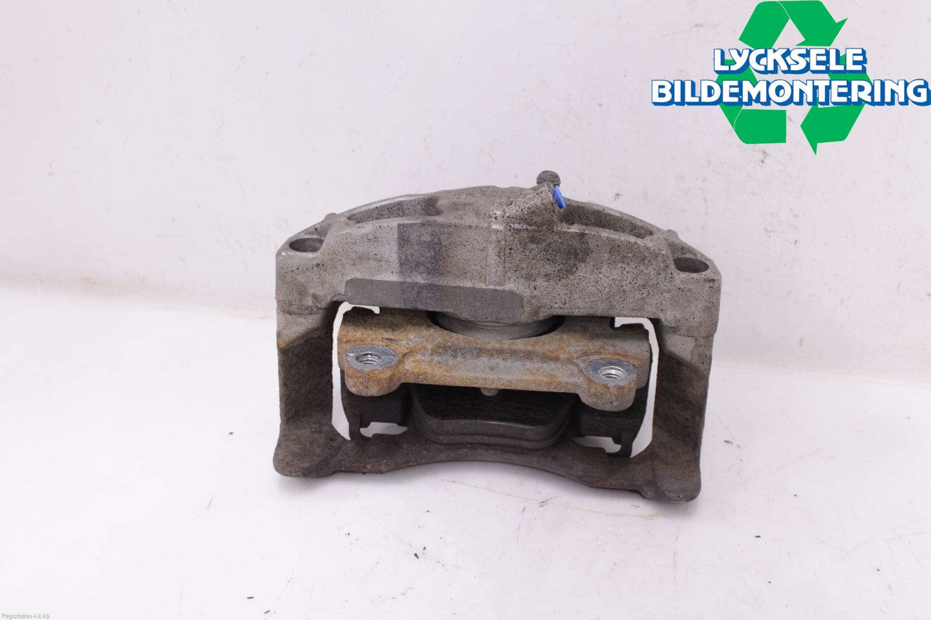 Volvo XC70 08-13 Bromsok Fram Höger