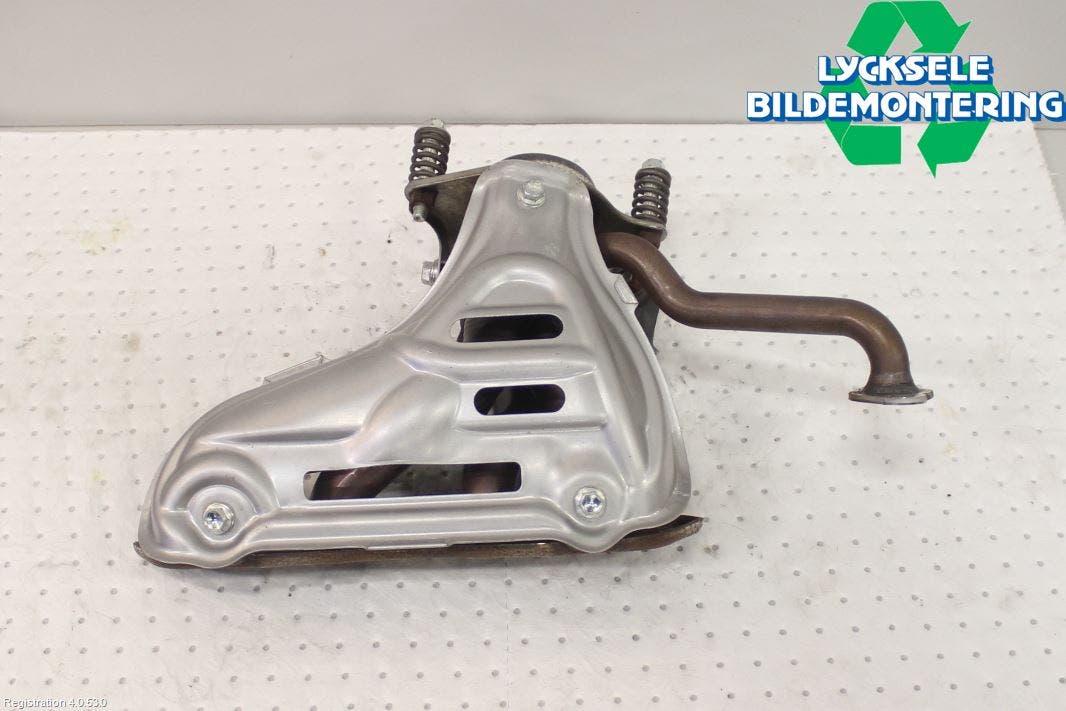 Toyota AURIS 13-19 Grenrör Avgas