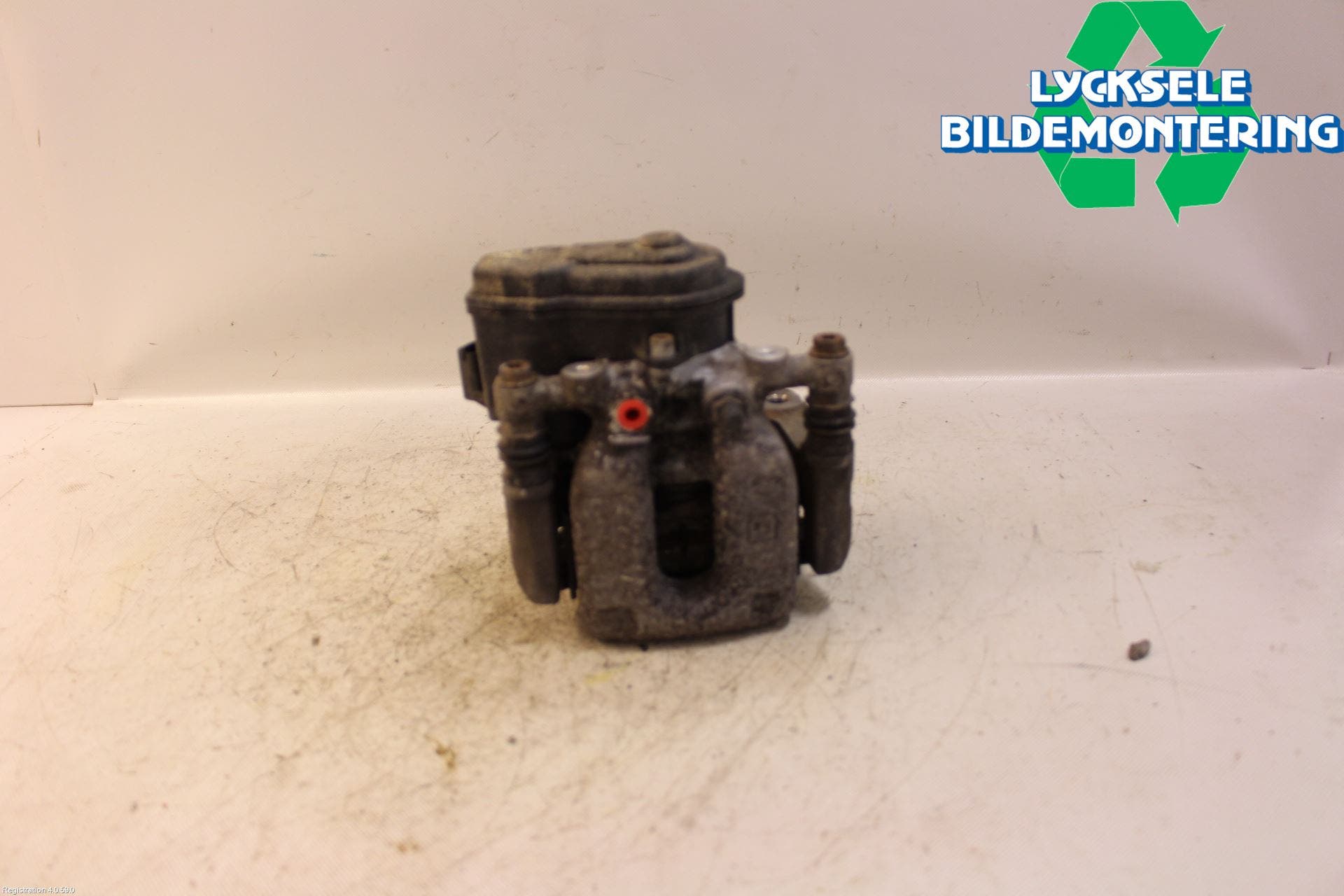 Opel ASTRA K 16-22 Bromsok Bak Höger