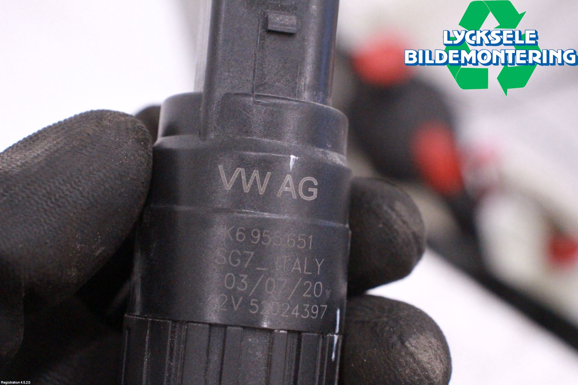 Skoda SUPERB 16-24 Spolarpump Vindruta