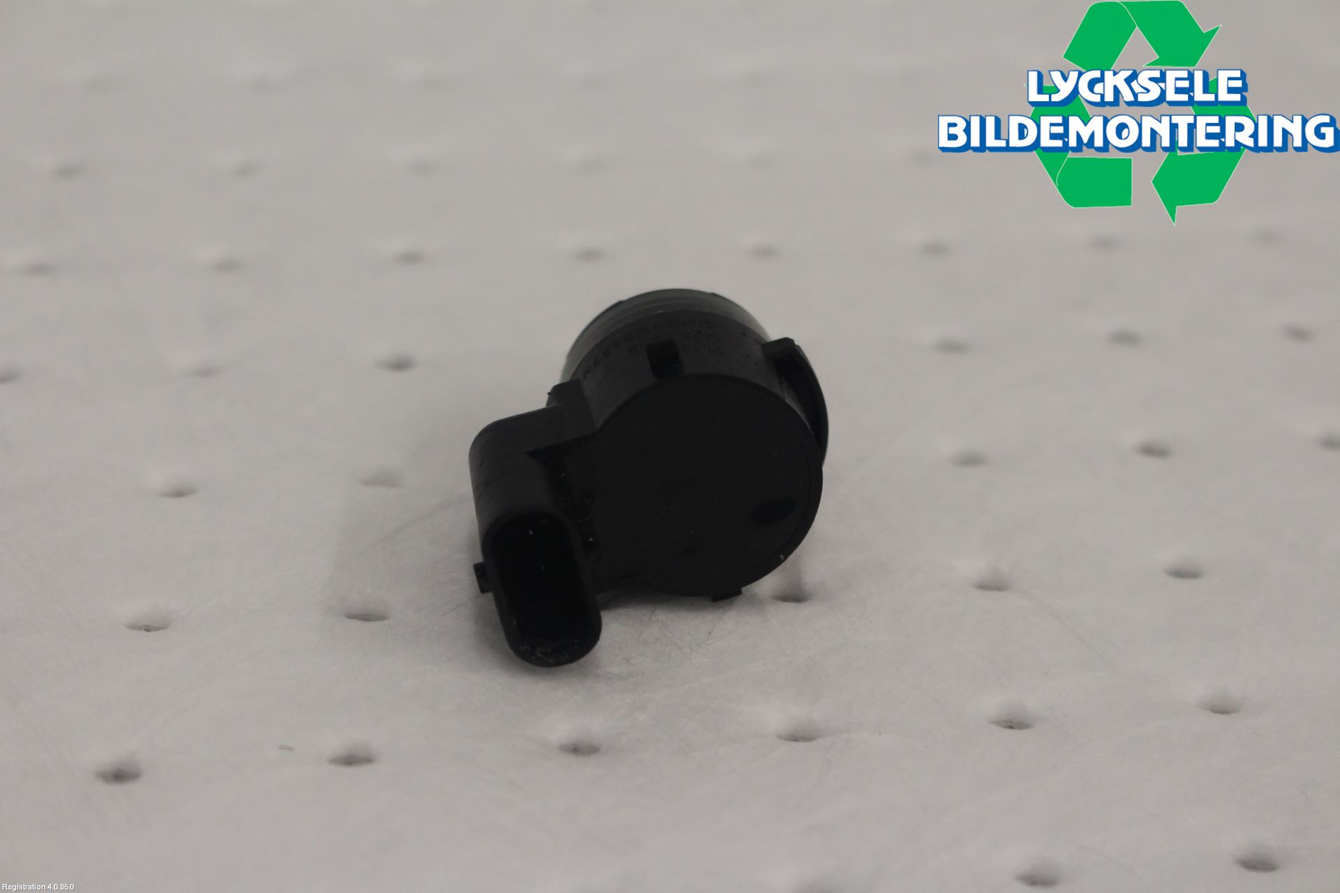 Skoda SUPERB 16-24 Parkeringshjälp Backsensor