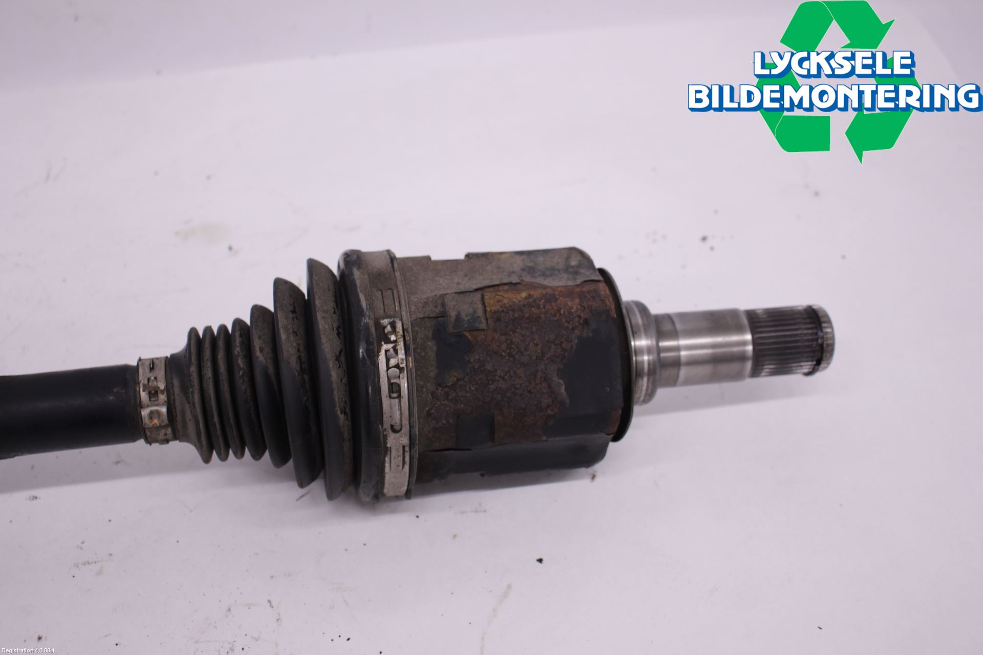 Jeep GRAND CHEROKEE 10-20 Drivaxel Fram Vänster
