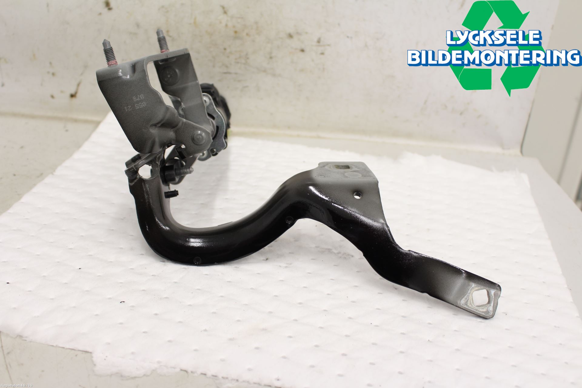 Audi A6 F2/C8 19- Bakluckeöppnare Automatisk