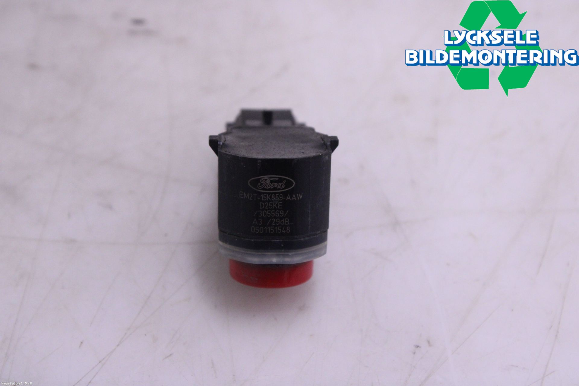 Ford FOCUS 15-18 Parkeringshjälp Backsensor