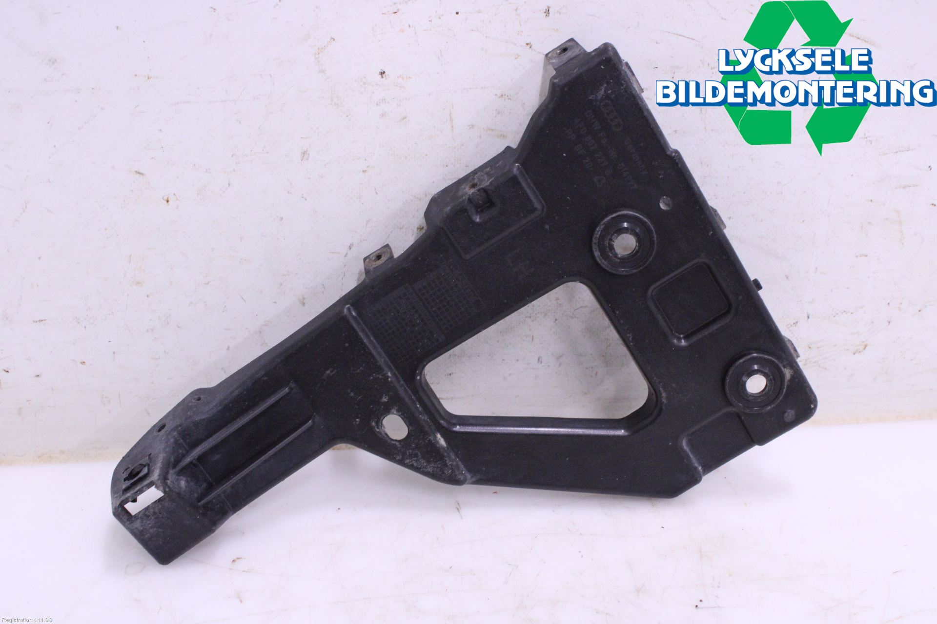 Audi ALLROAD 06-11 Stötfångarfäste Fram Vä