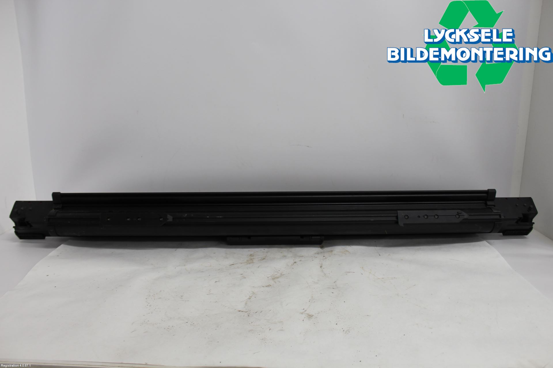 BMW 3 E90/91 SED/TOU 05-12 Insynskydd