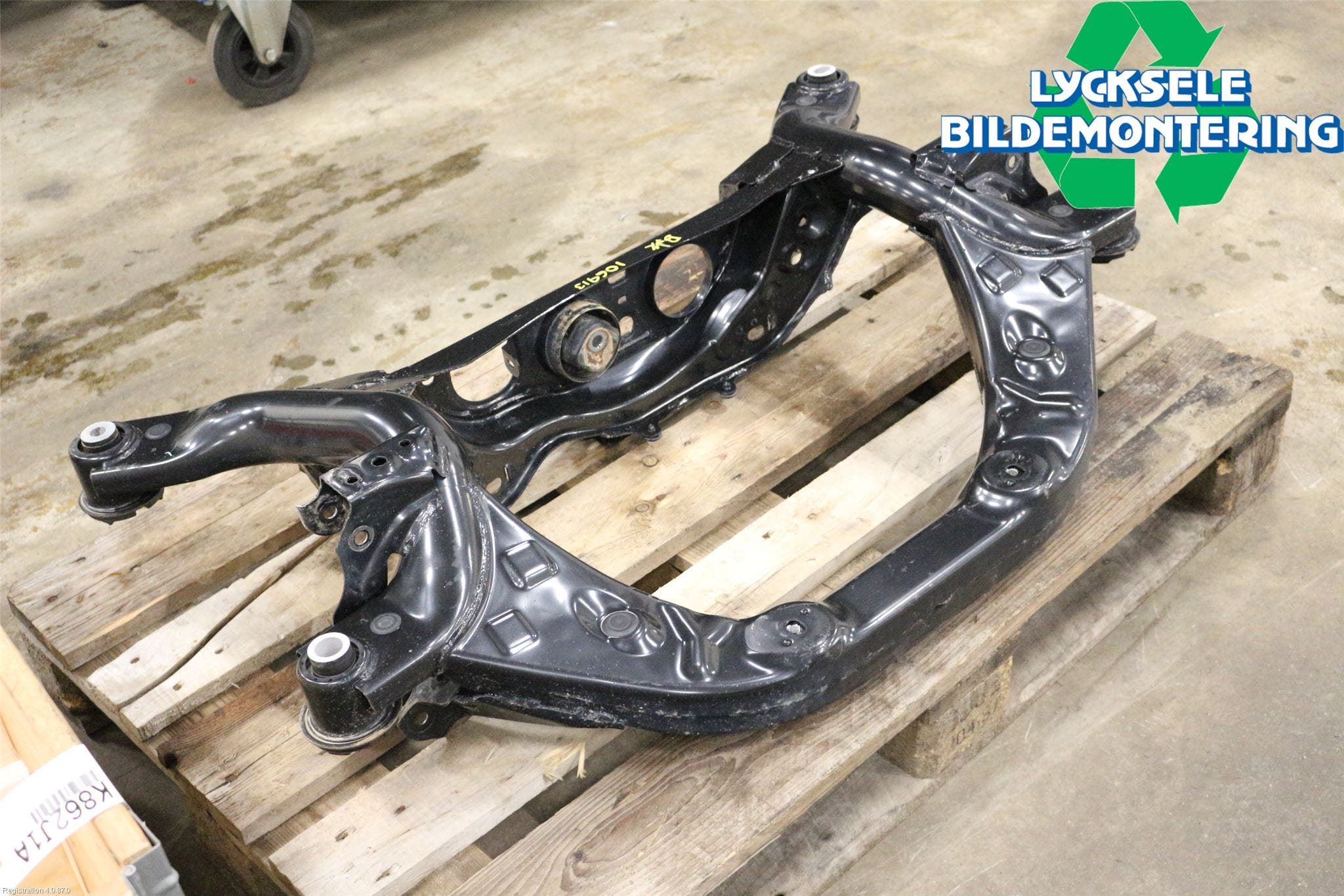 Toyota RAV4 19- Bakaxelbalk