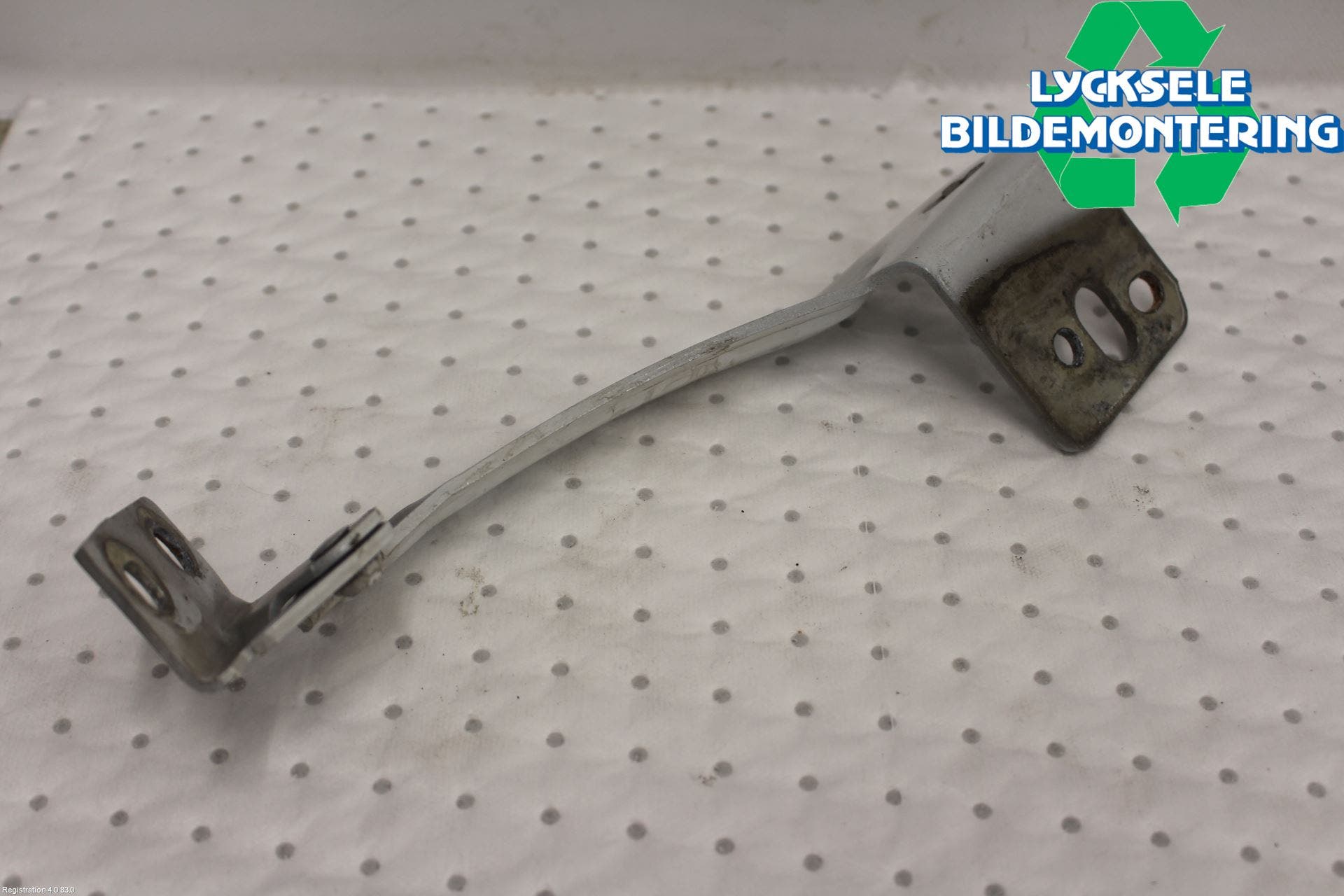 Renault KANGOO II 08-14 Huvgångjärn