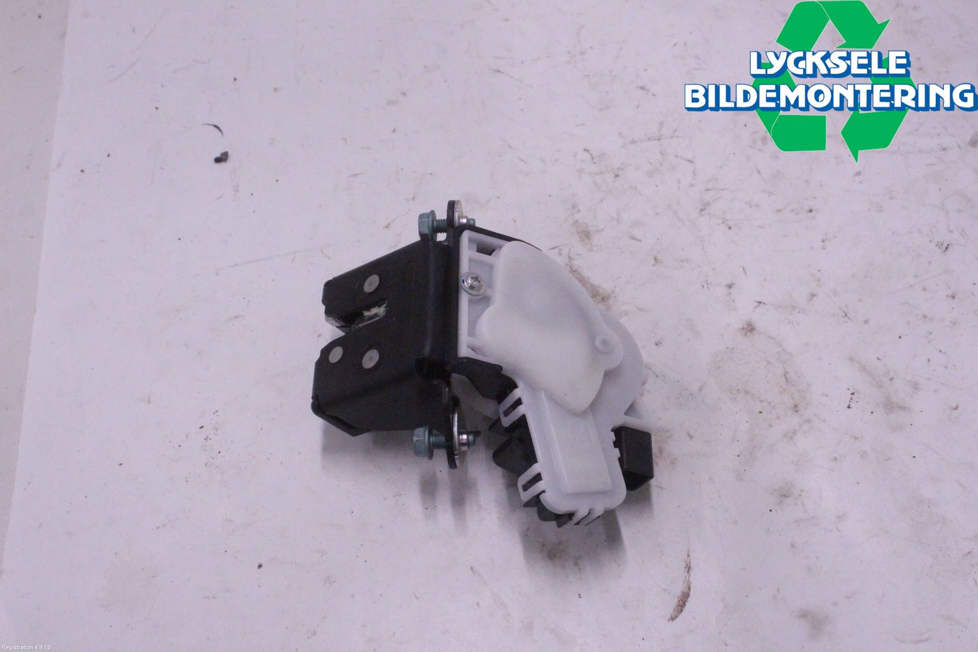 Mazda MX-30 20- Låskista Baklucka