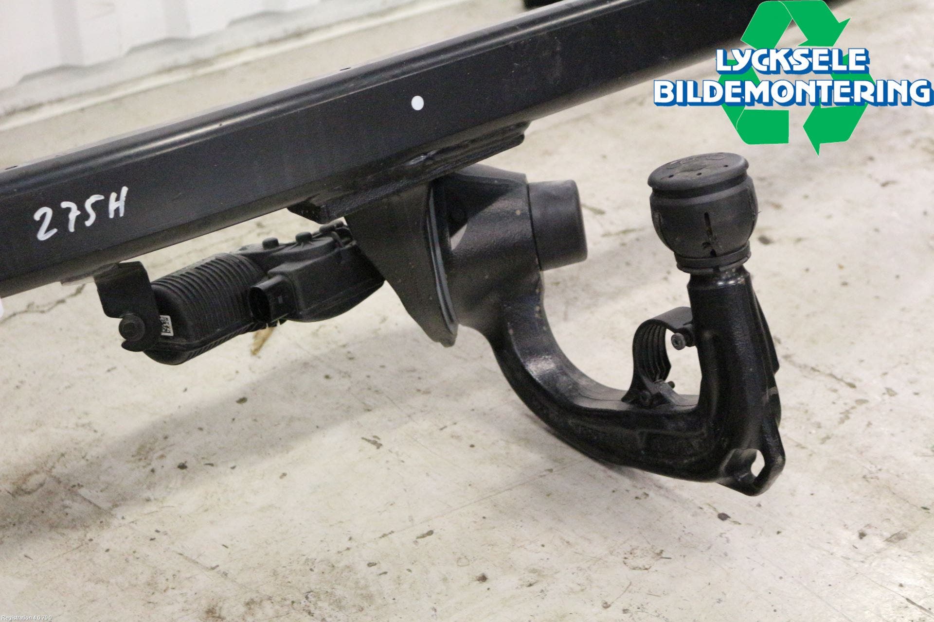 Audi A6 F2/C8 19- Dragkrok